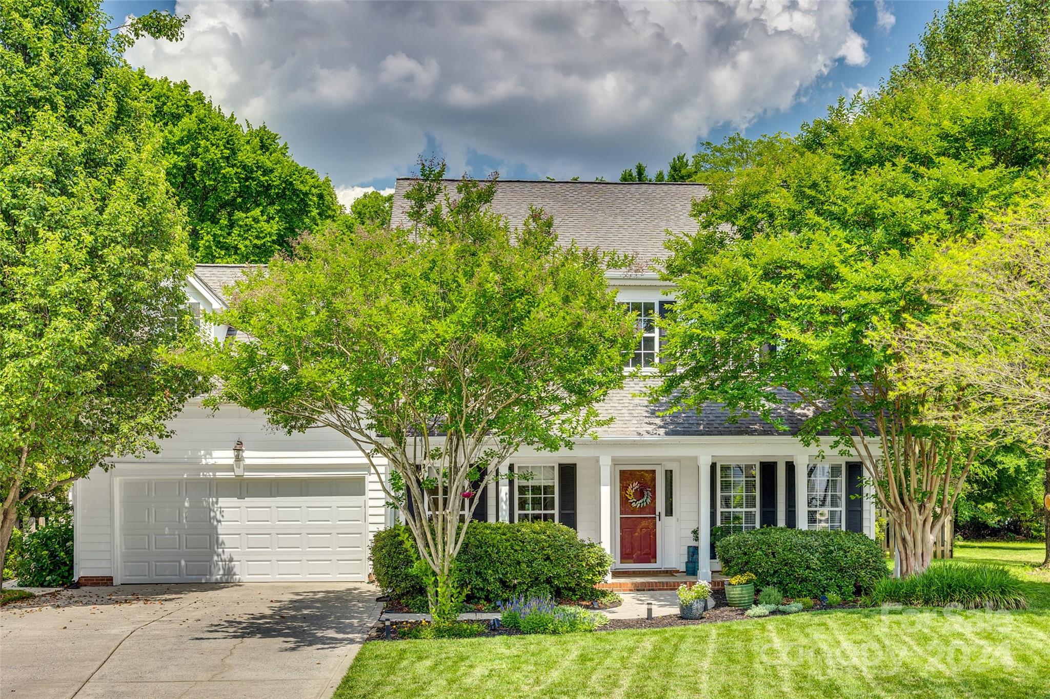 1385 Lloyd Place