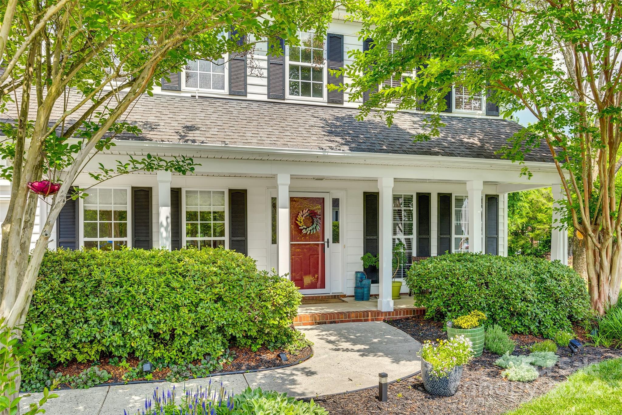 1385 Lloyd Place