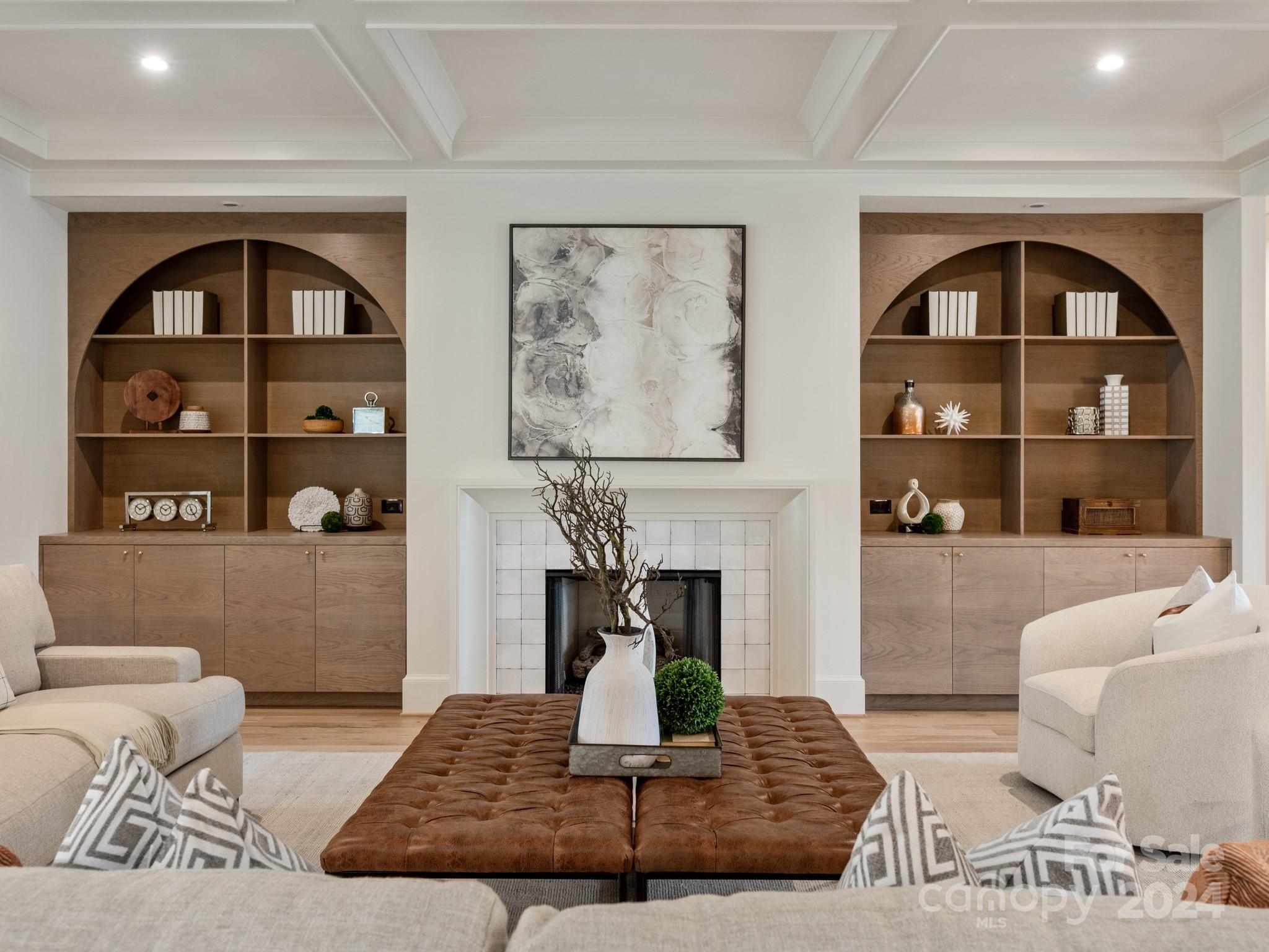 4385 Woodlark Lane
