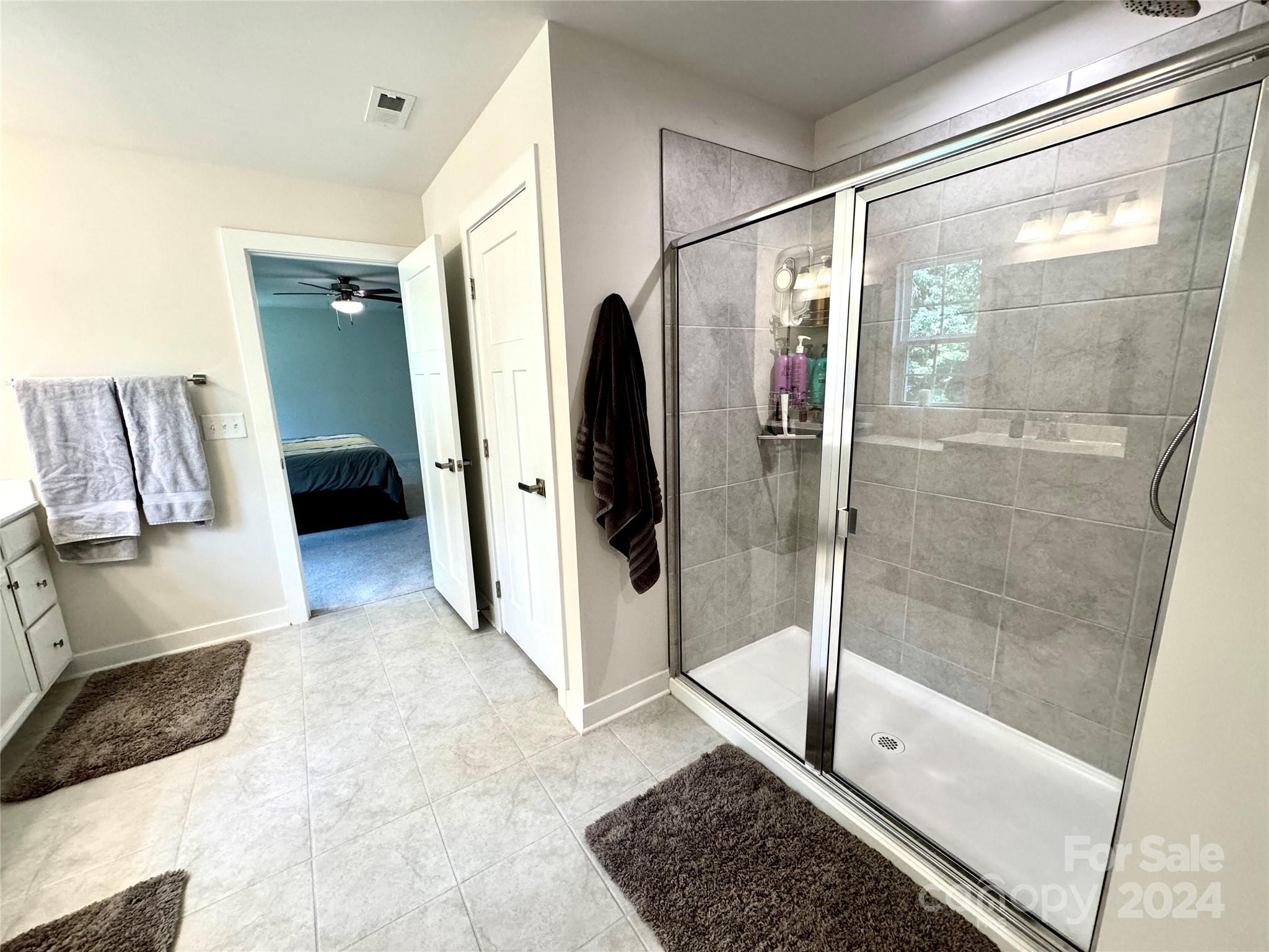 1304 Rowan Lane