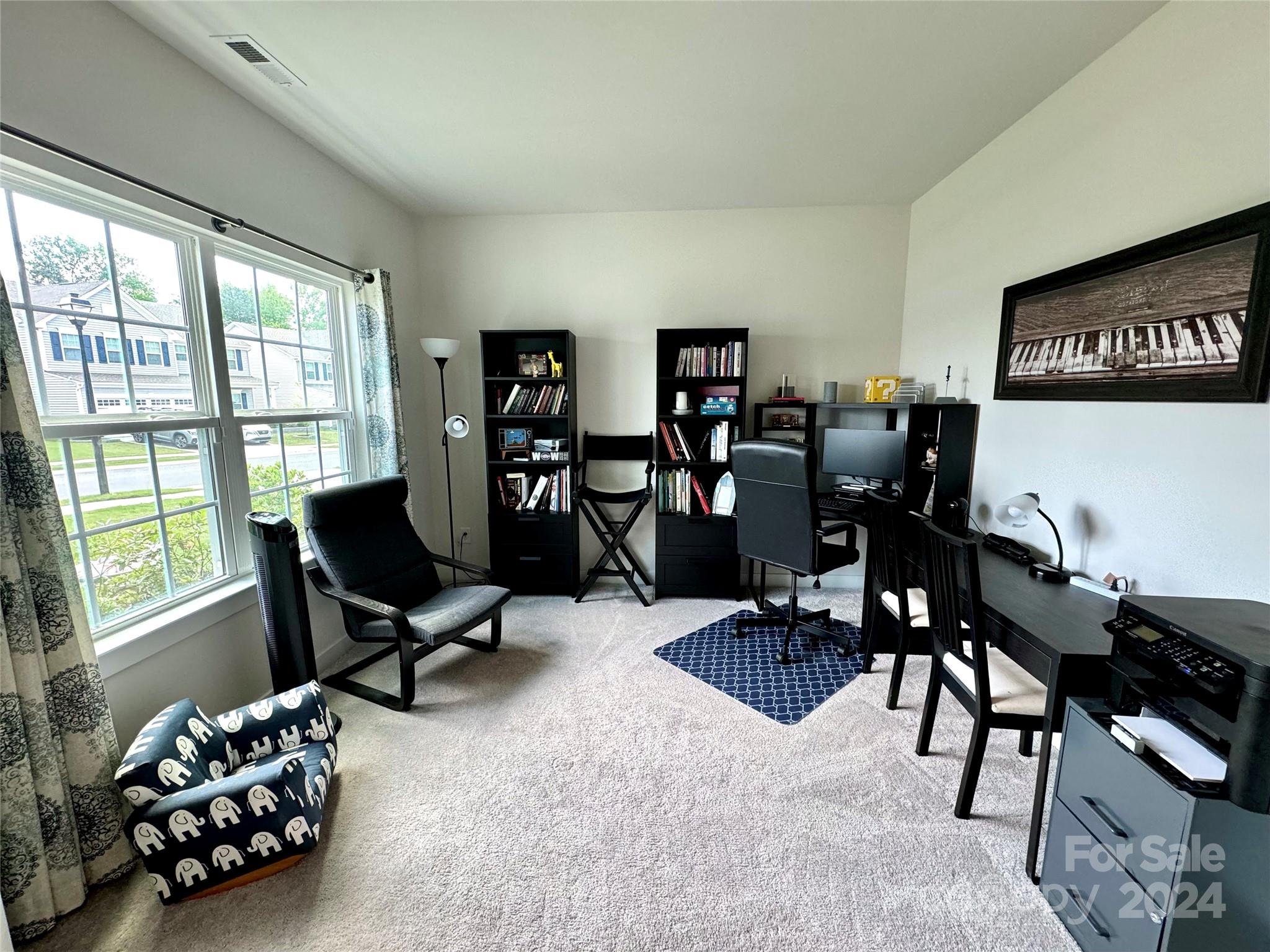 1304 Rowan Lane