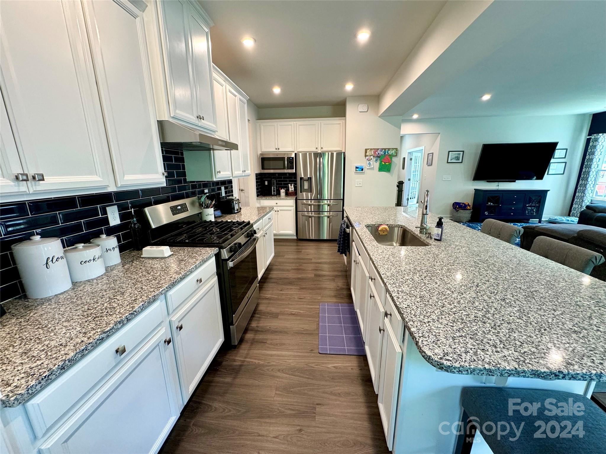 1304 Rowan Lane
