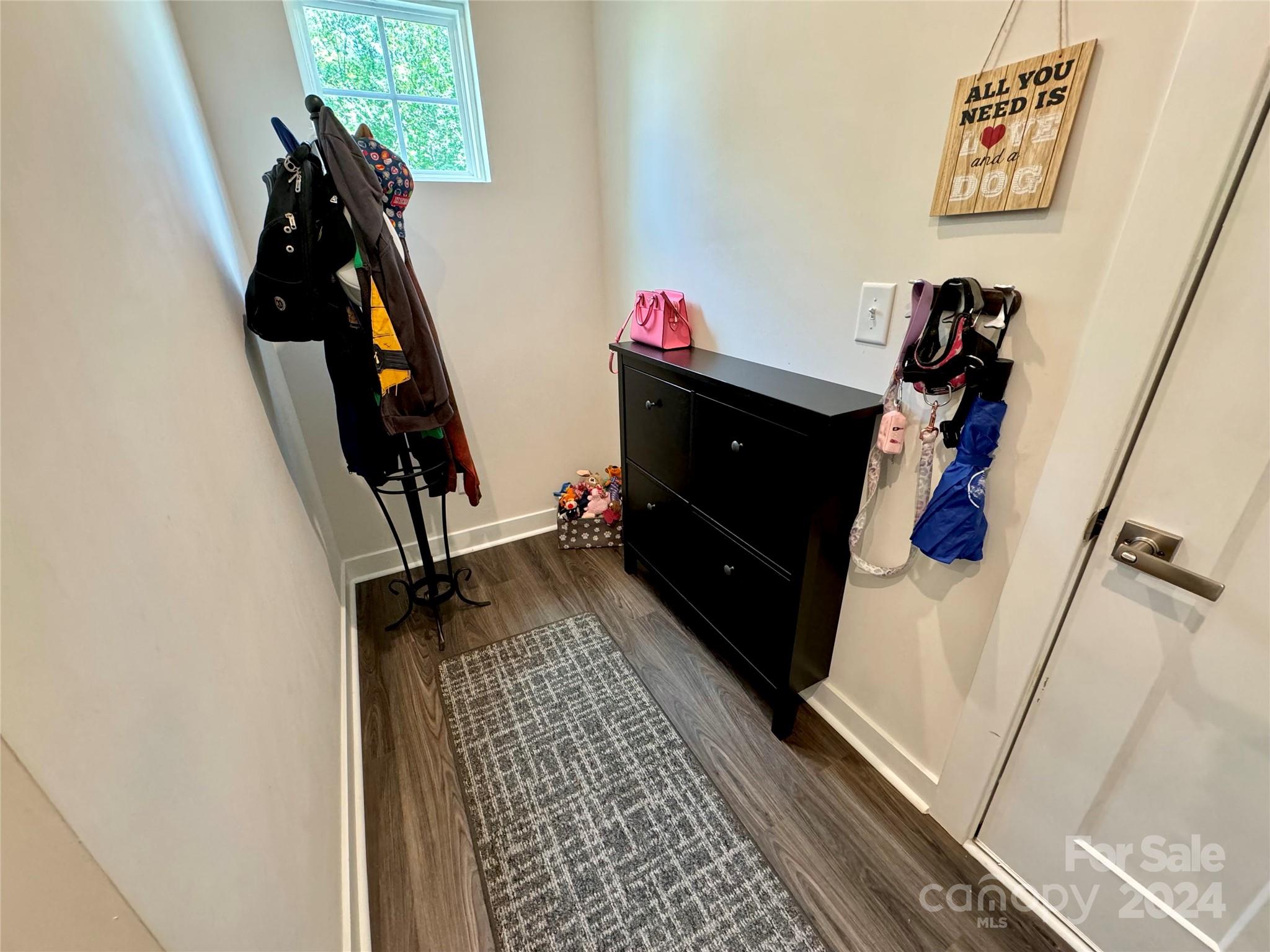 1304 Rowan Lane