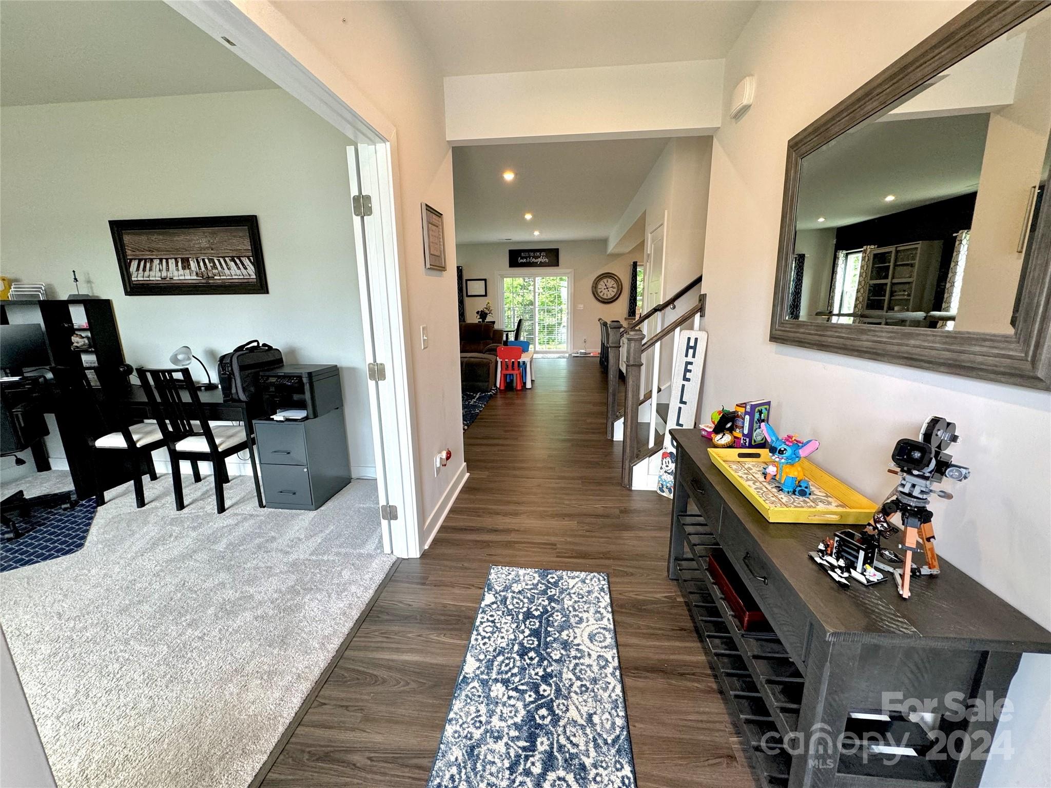 1304 Rowan Lane