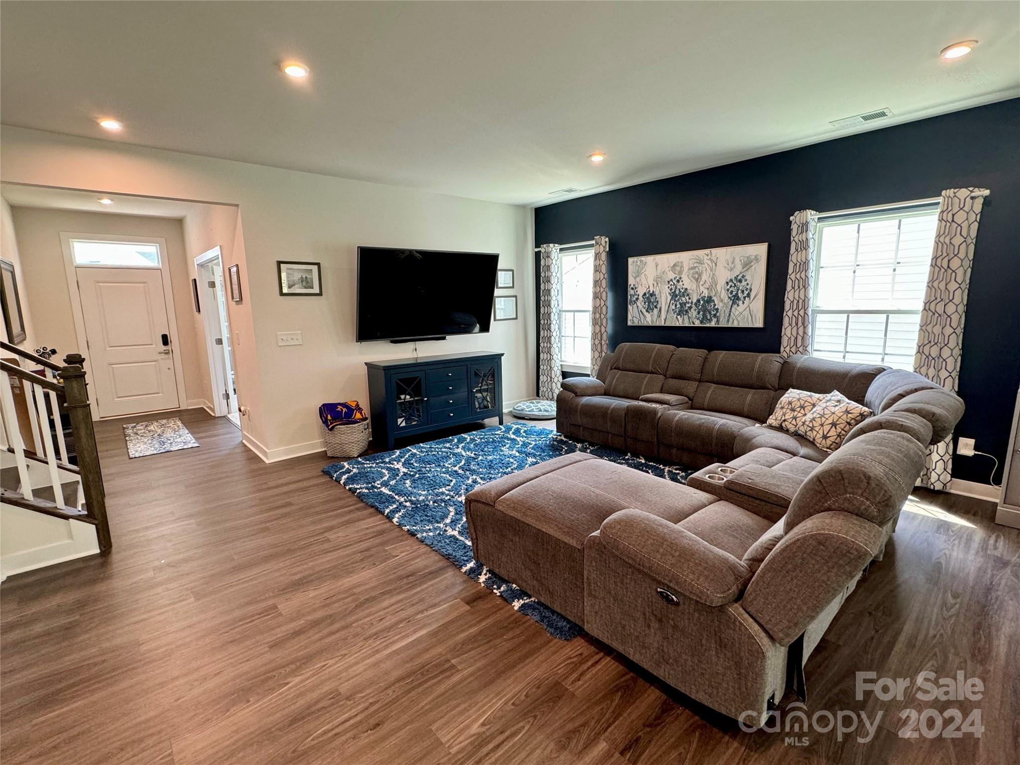 1304 Rowan Lane