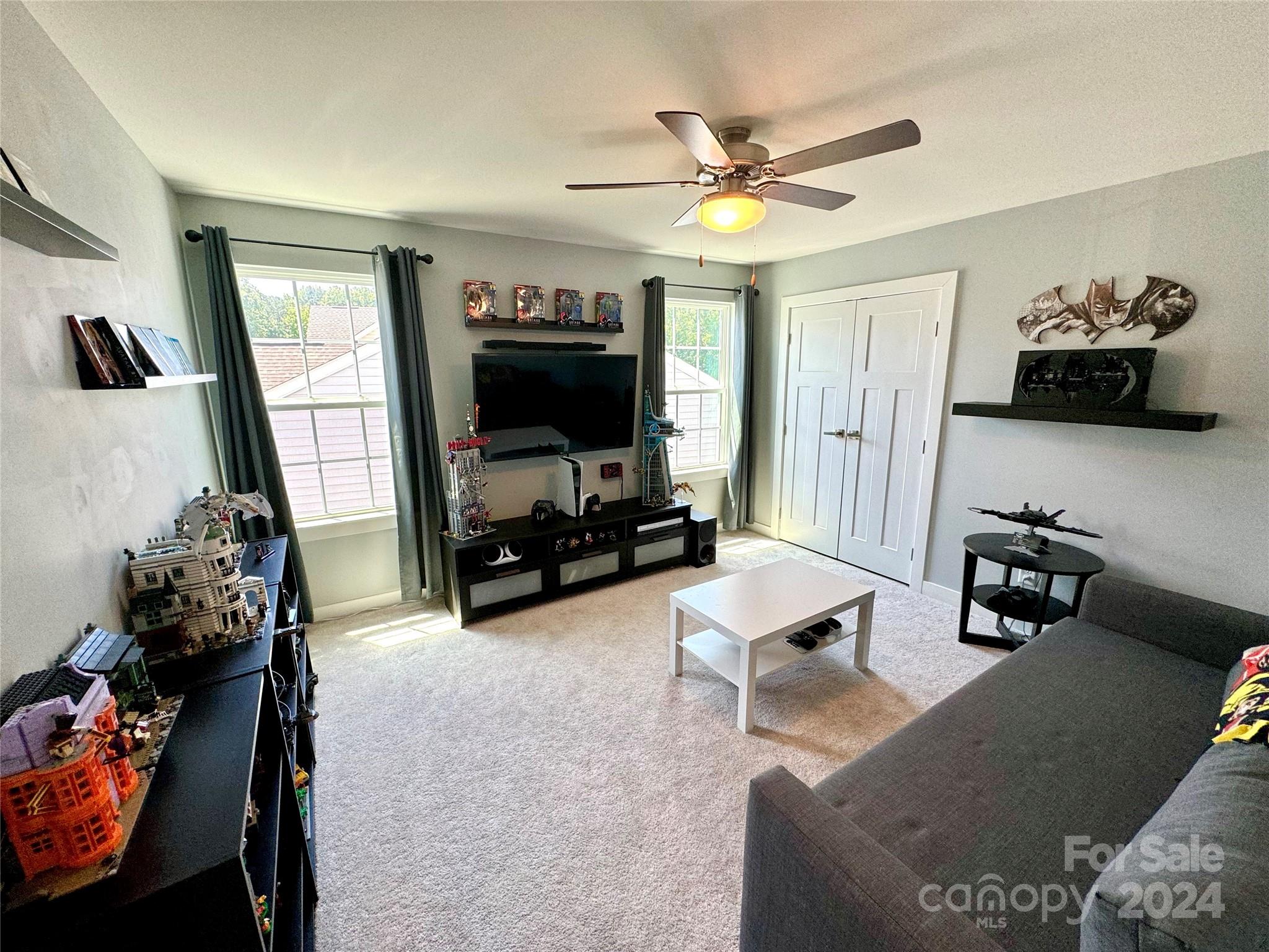 1304 Rowan Lane