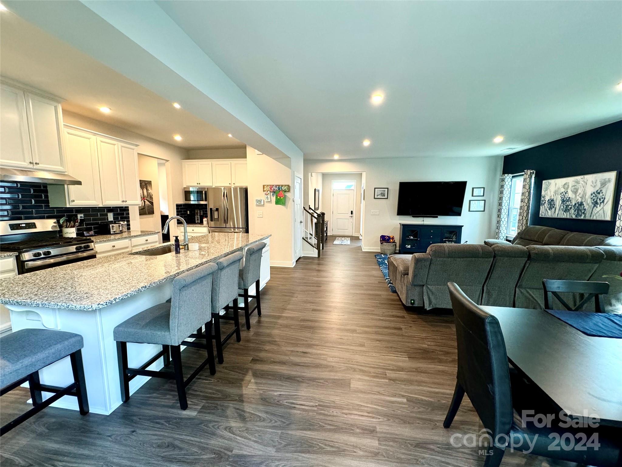 1304 Rowan Lane