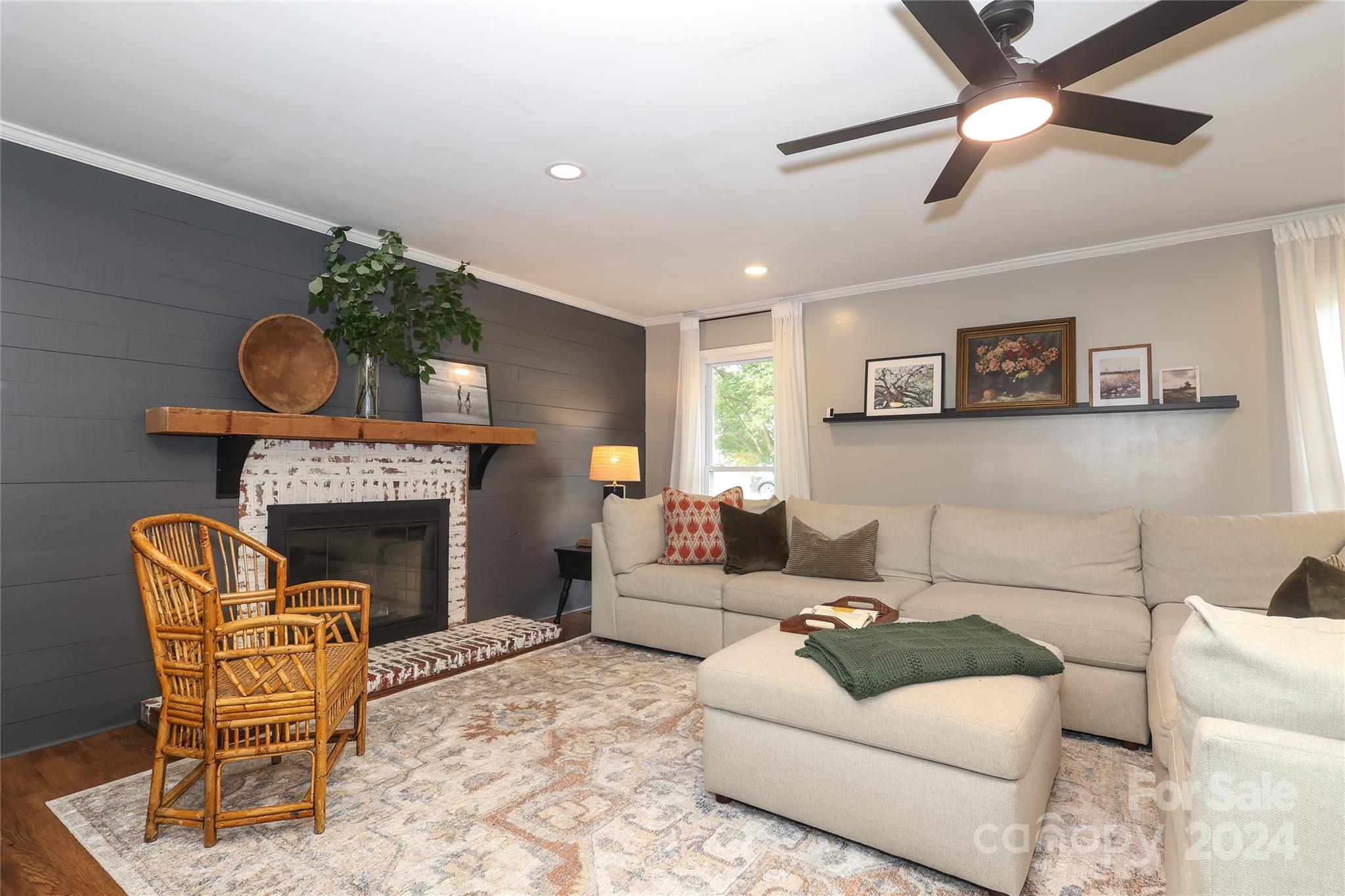 311 Southfork Drive