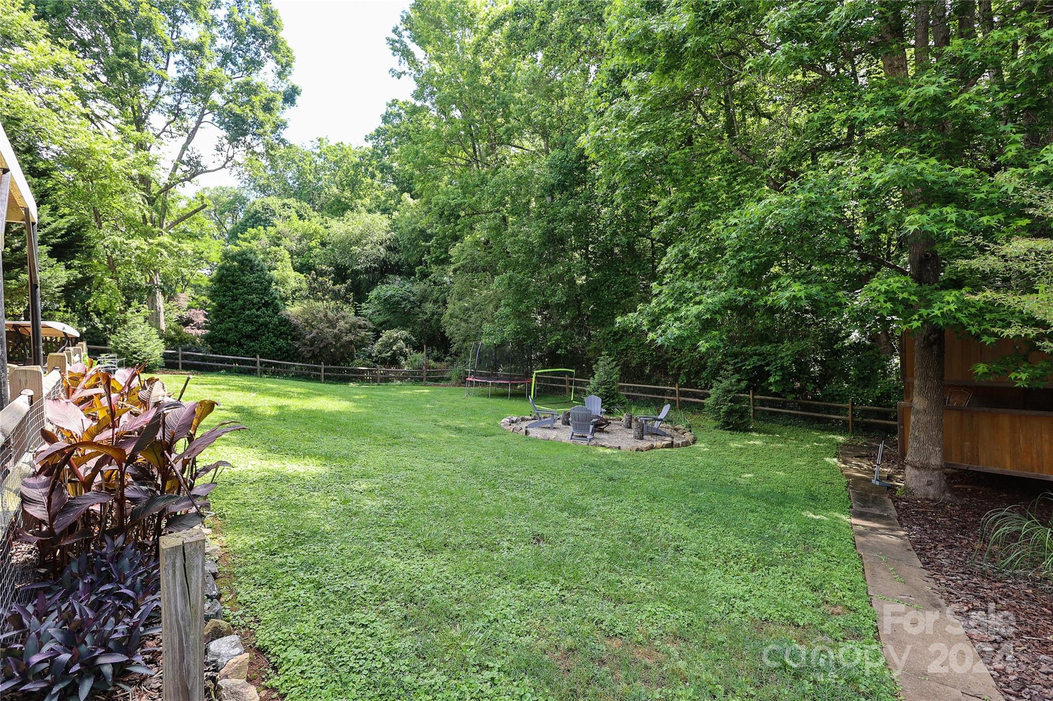 311 Southfork Drive
