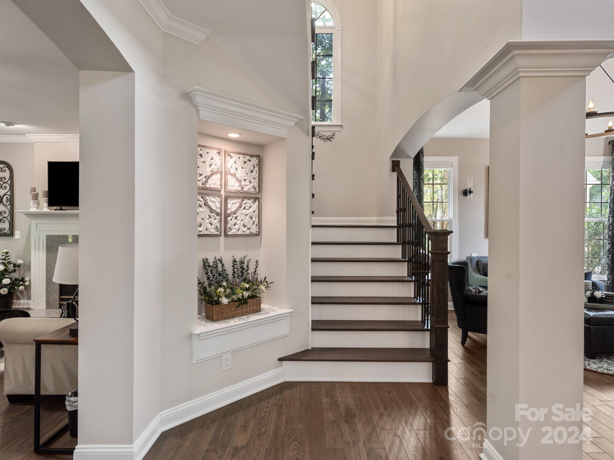 9610 Belmont Lane