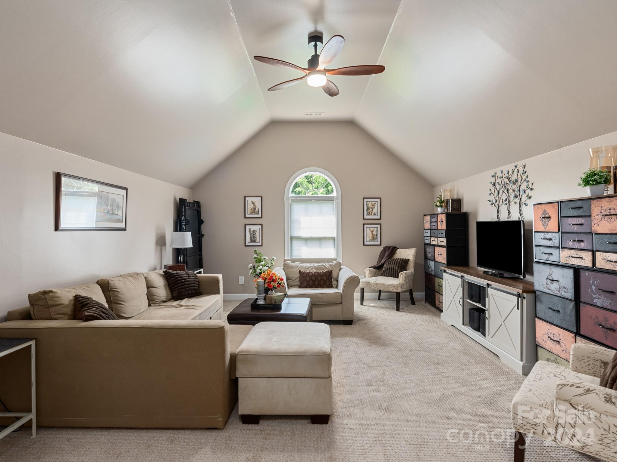 9610 Belmont Lane