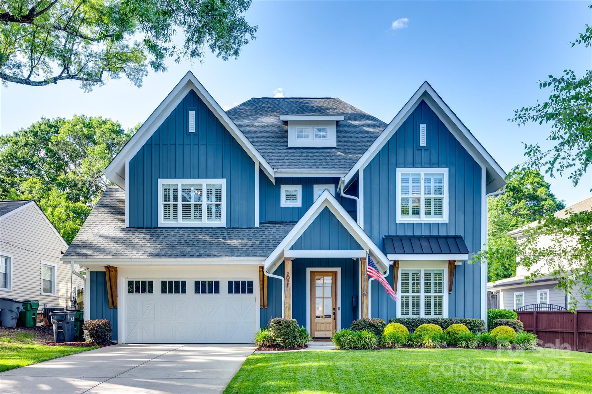 2021 Stratford Avenue