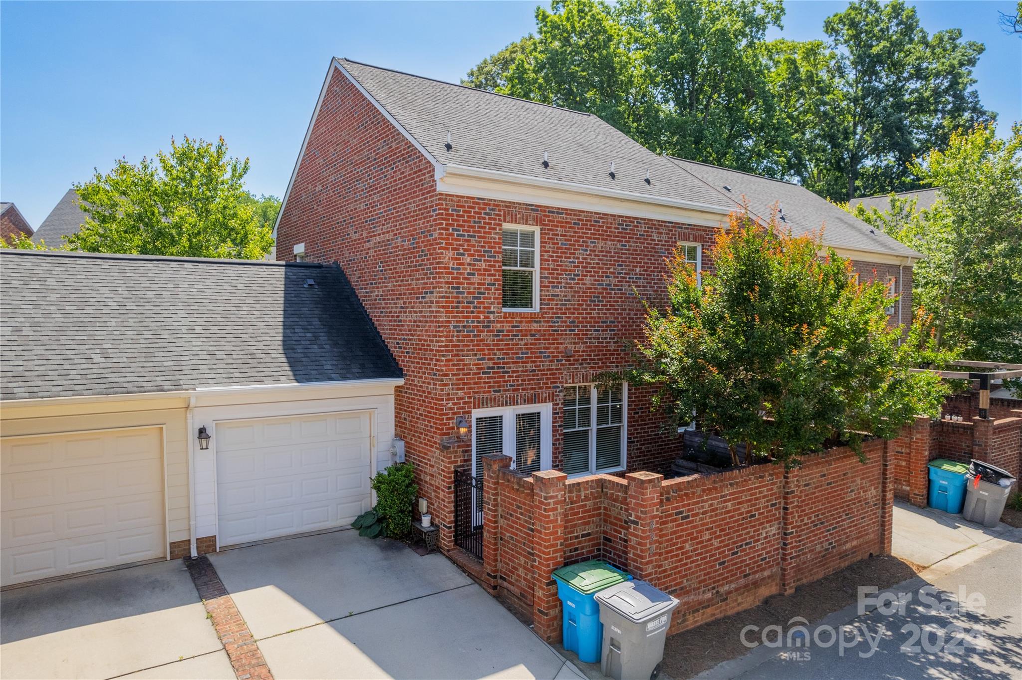 333 Landers Way