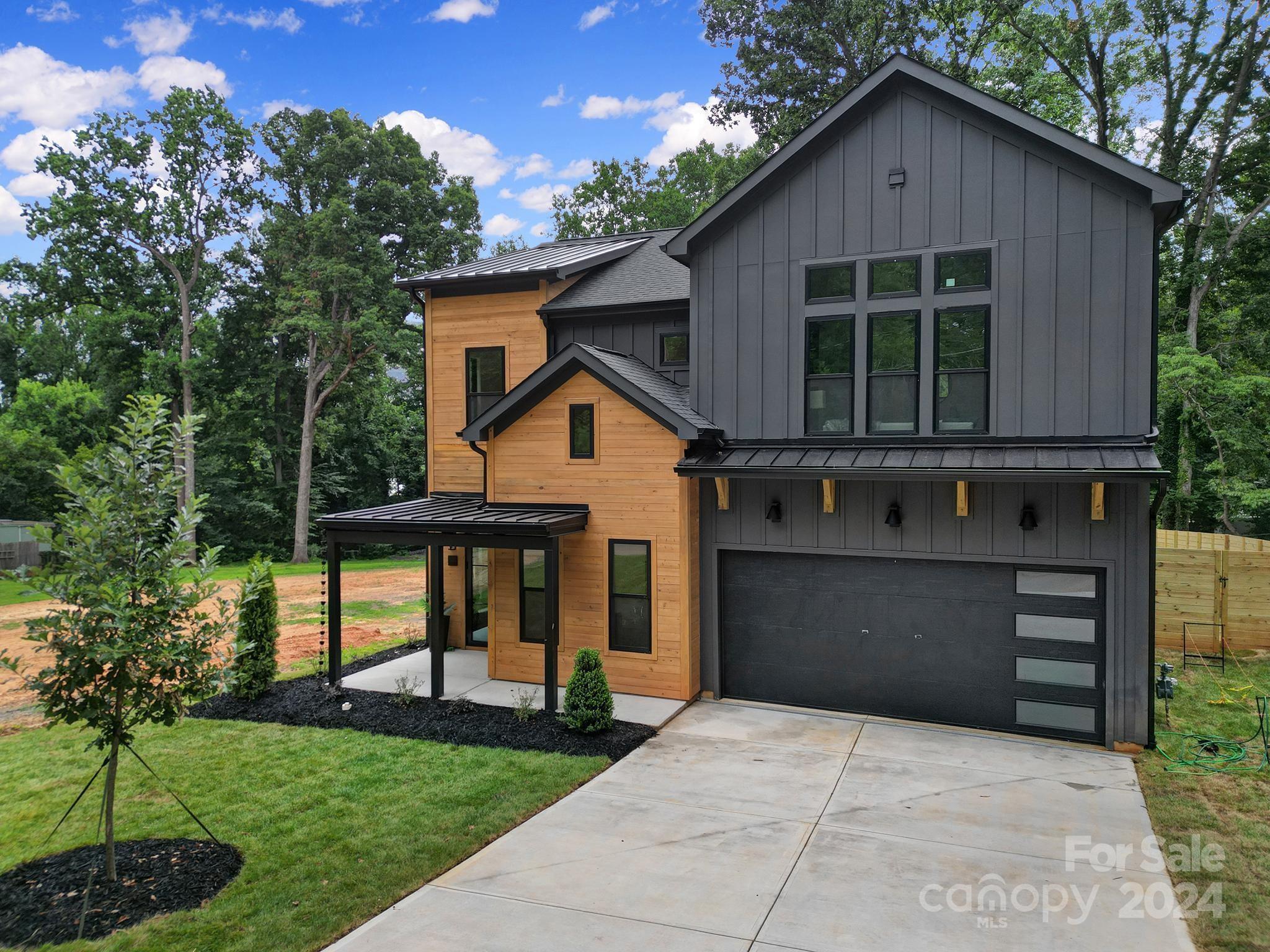 1708 Seifert Circle