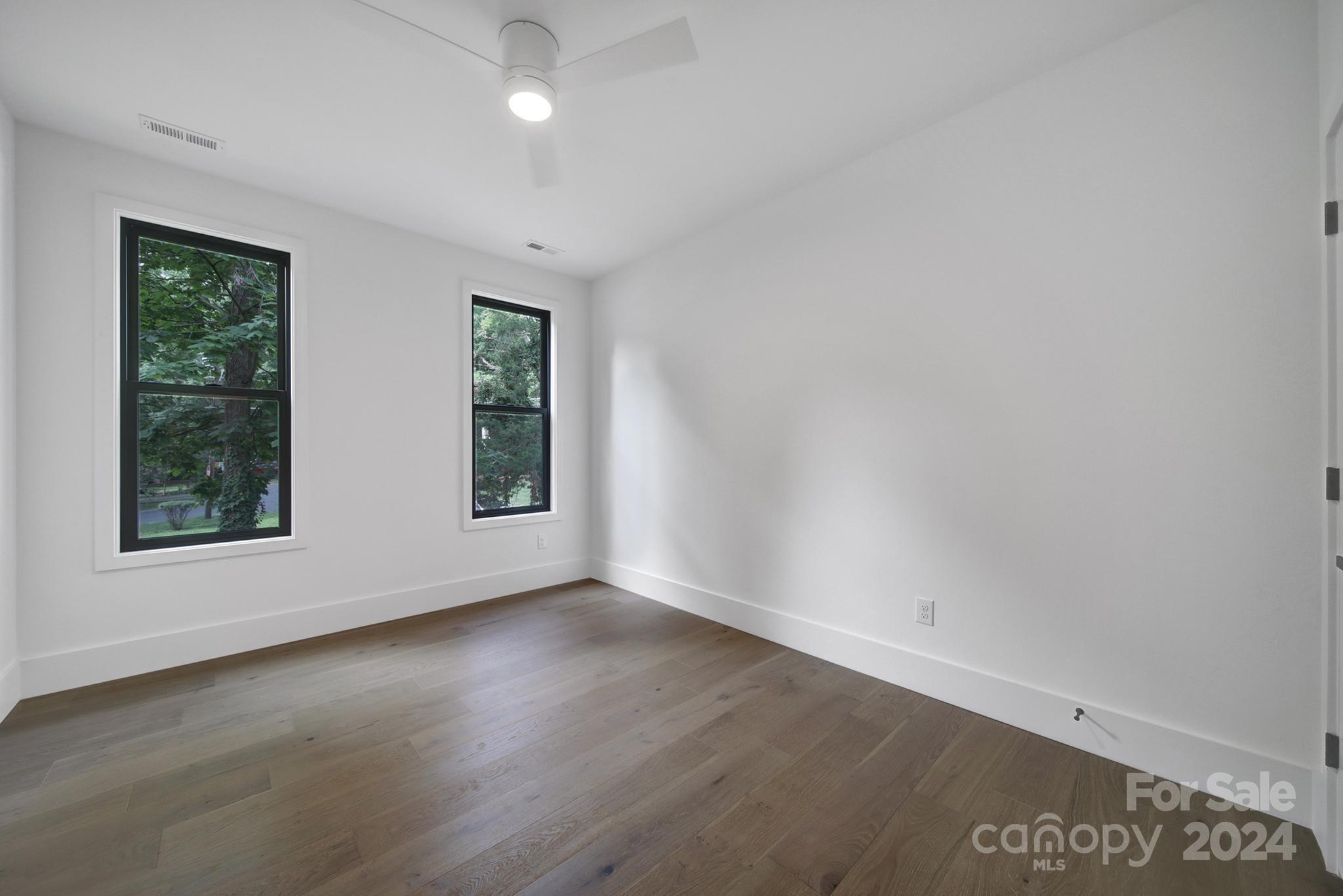 1708 Seifert Circle