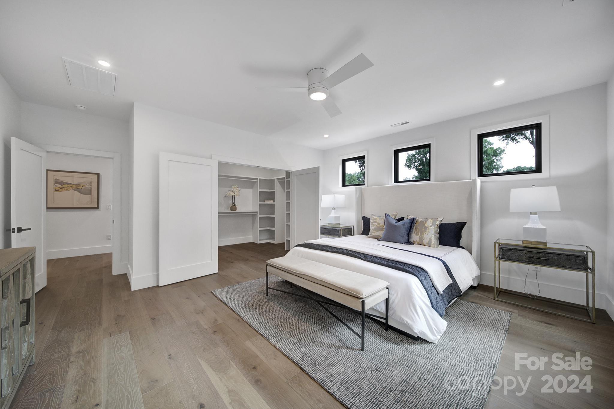 1708 Seifert Circle