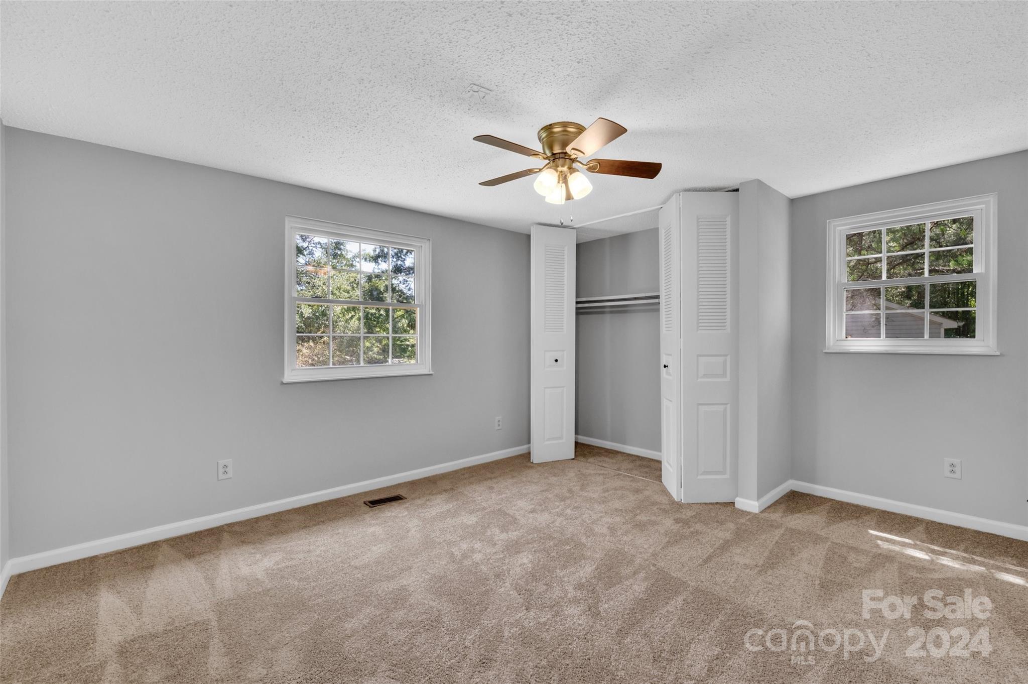11527 Five Cedars Road