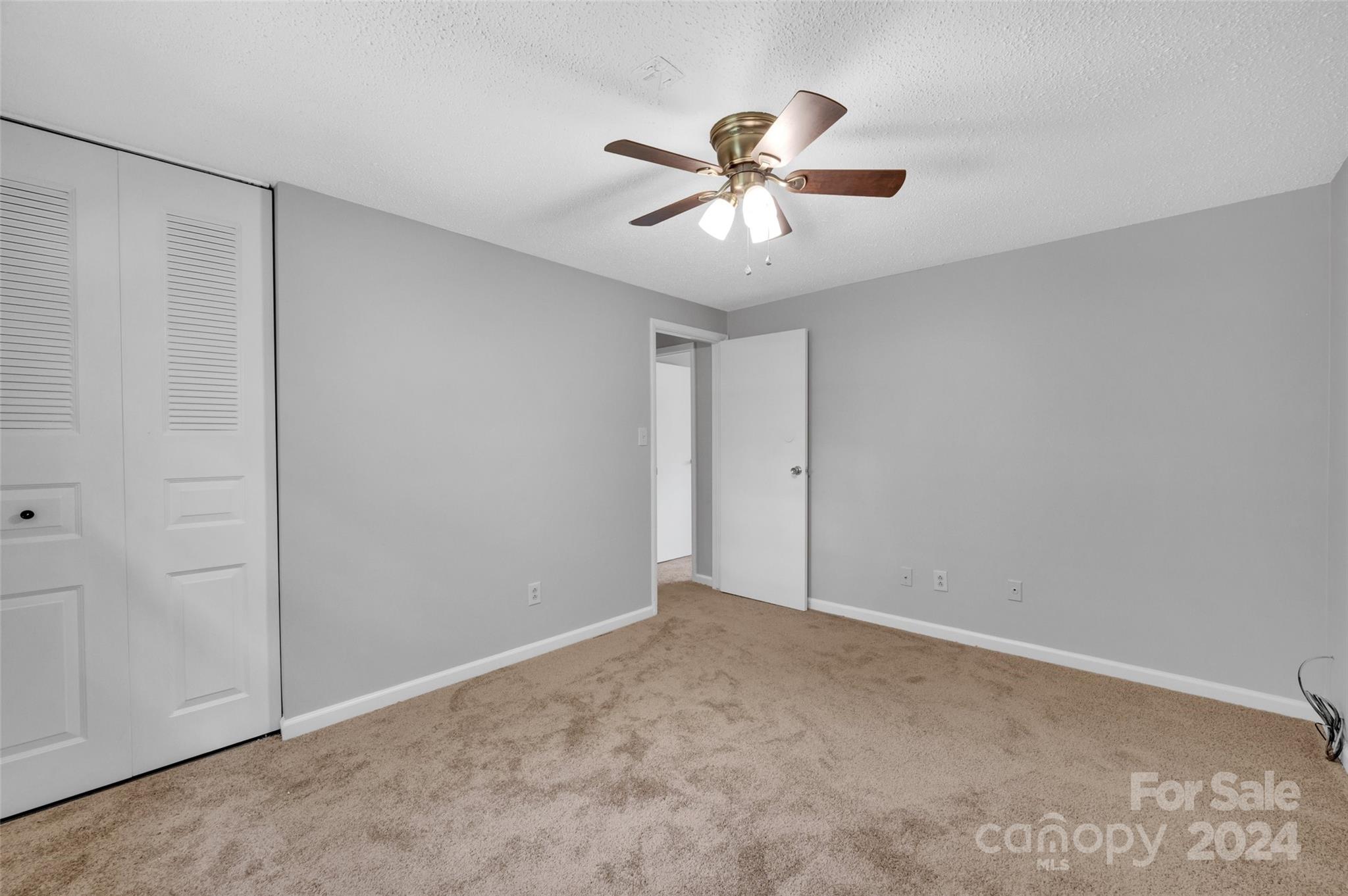11527 Five Cedars Road