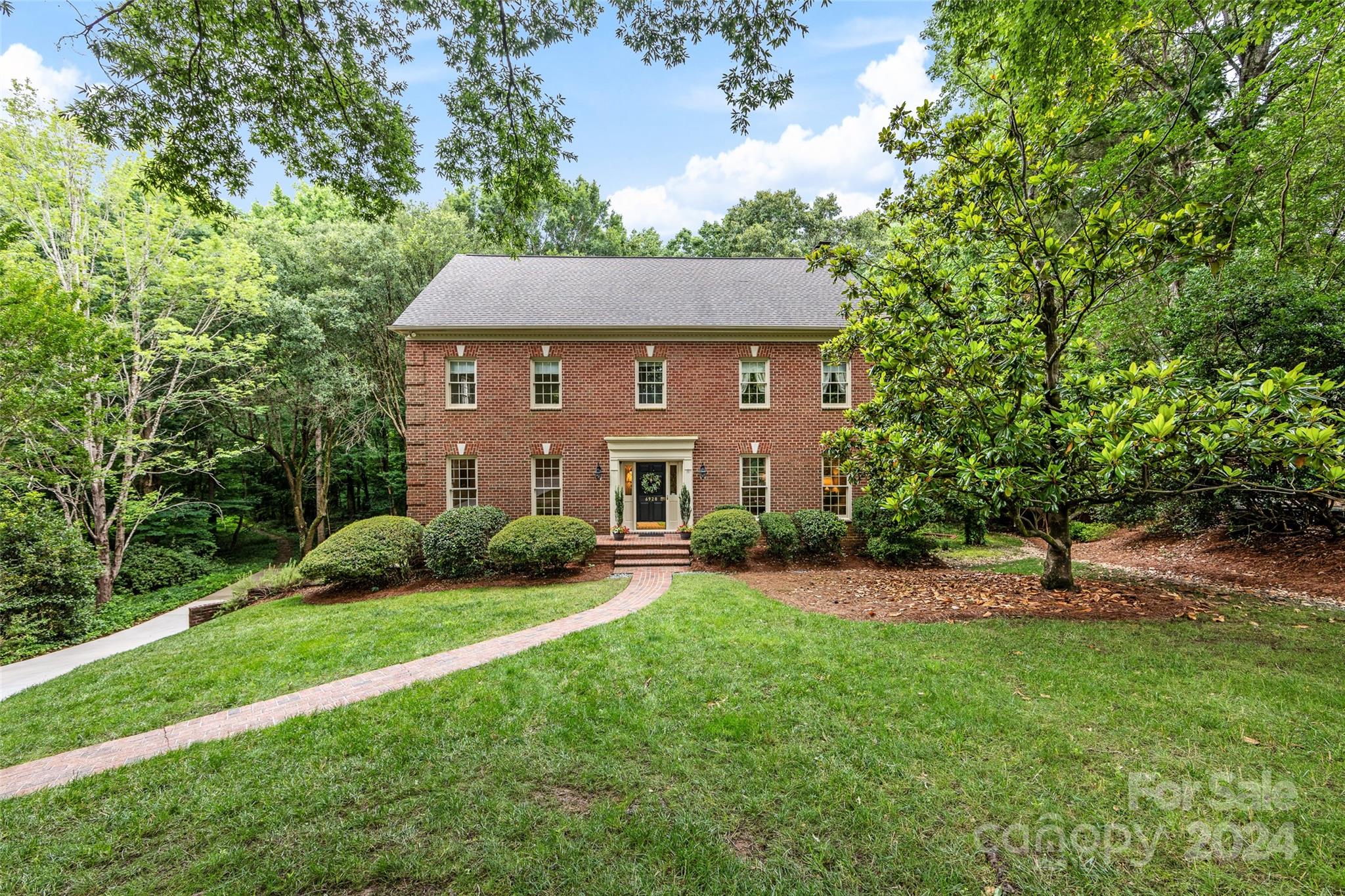 6928 Chatford Lane
