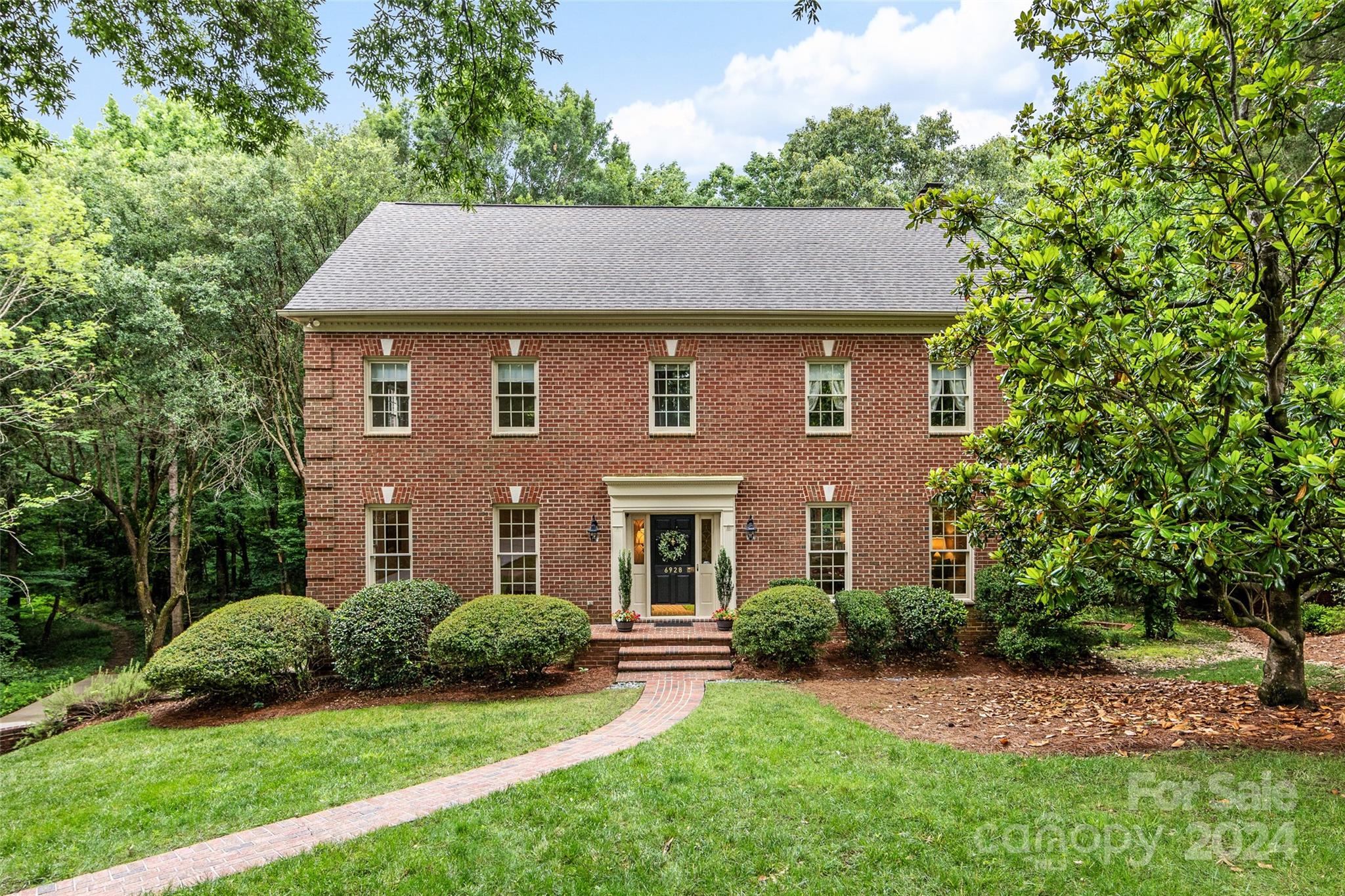 6928 Chatford Lane