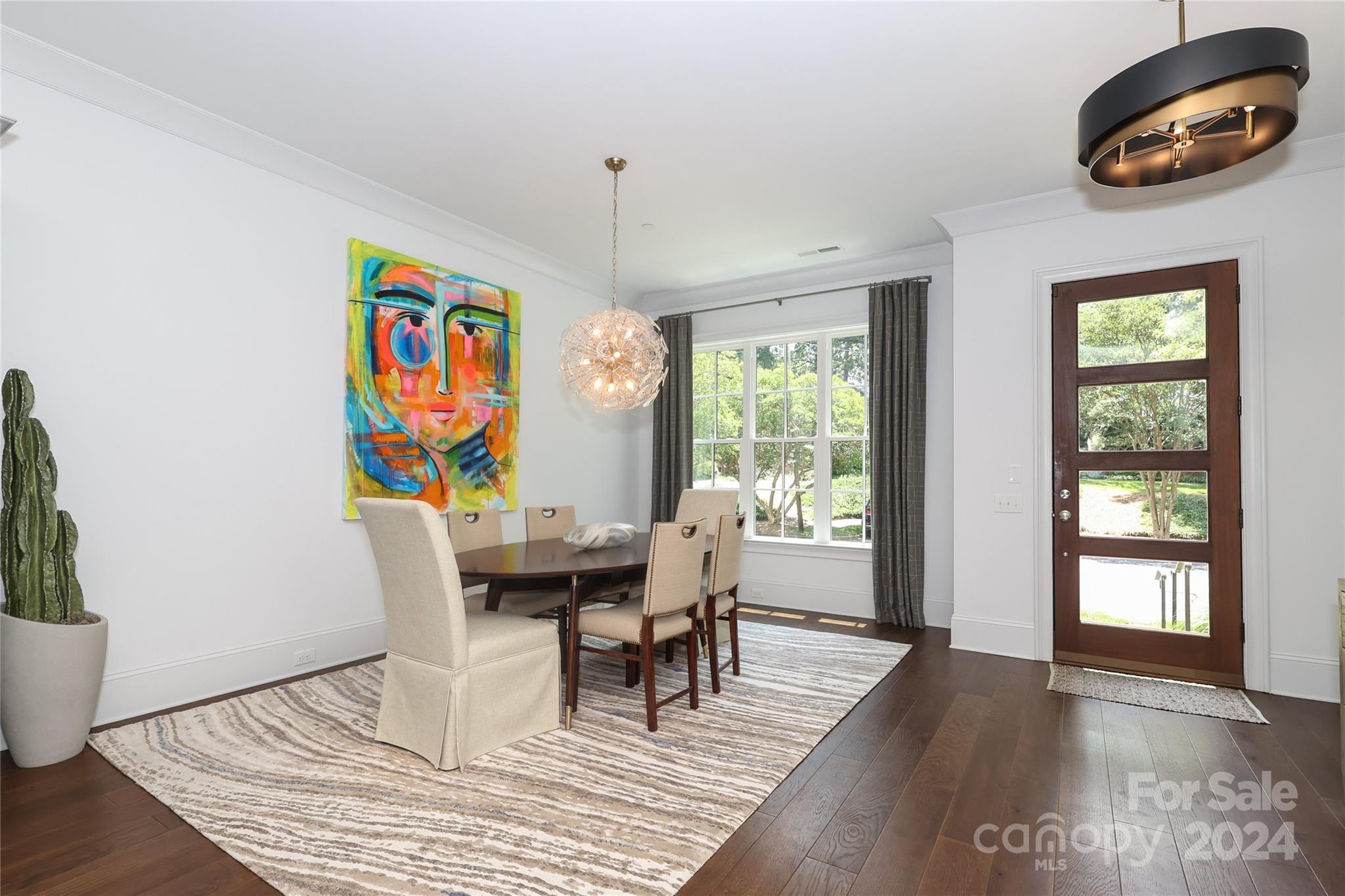 2039 Lynnwood Drive