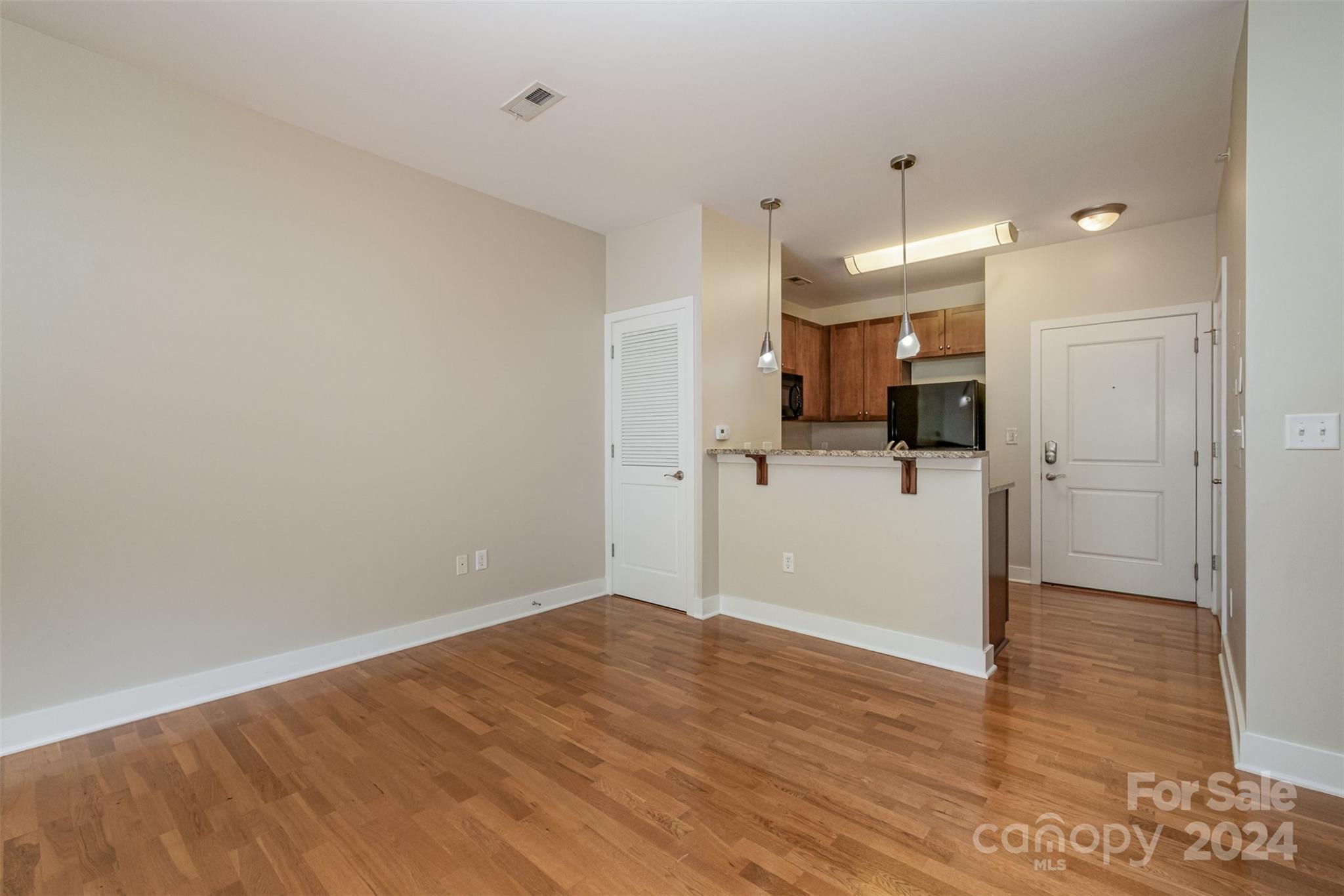 630 Calvert Street Unit: 411