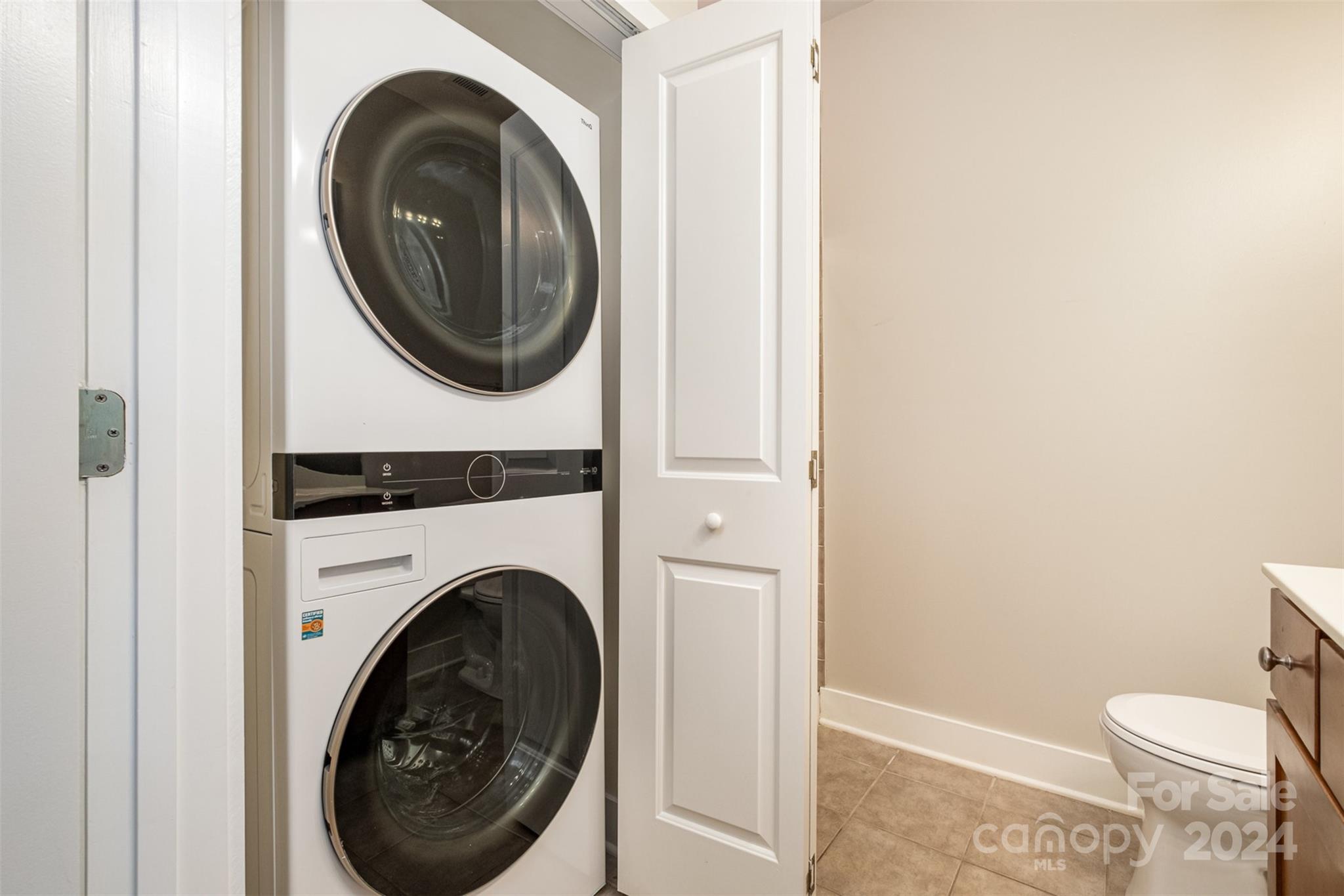 630 Calvert Street Unit: 411
