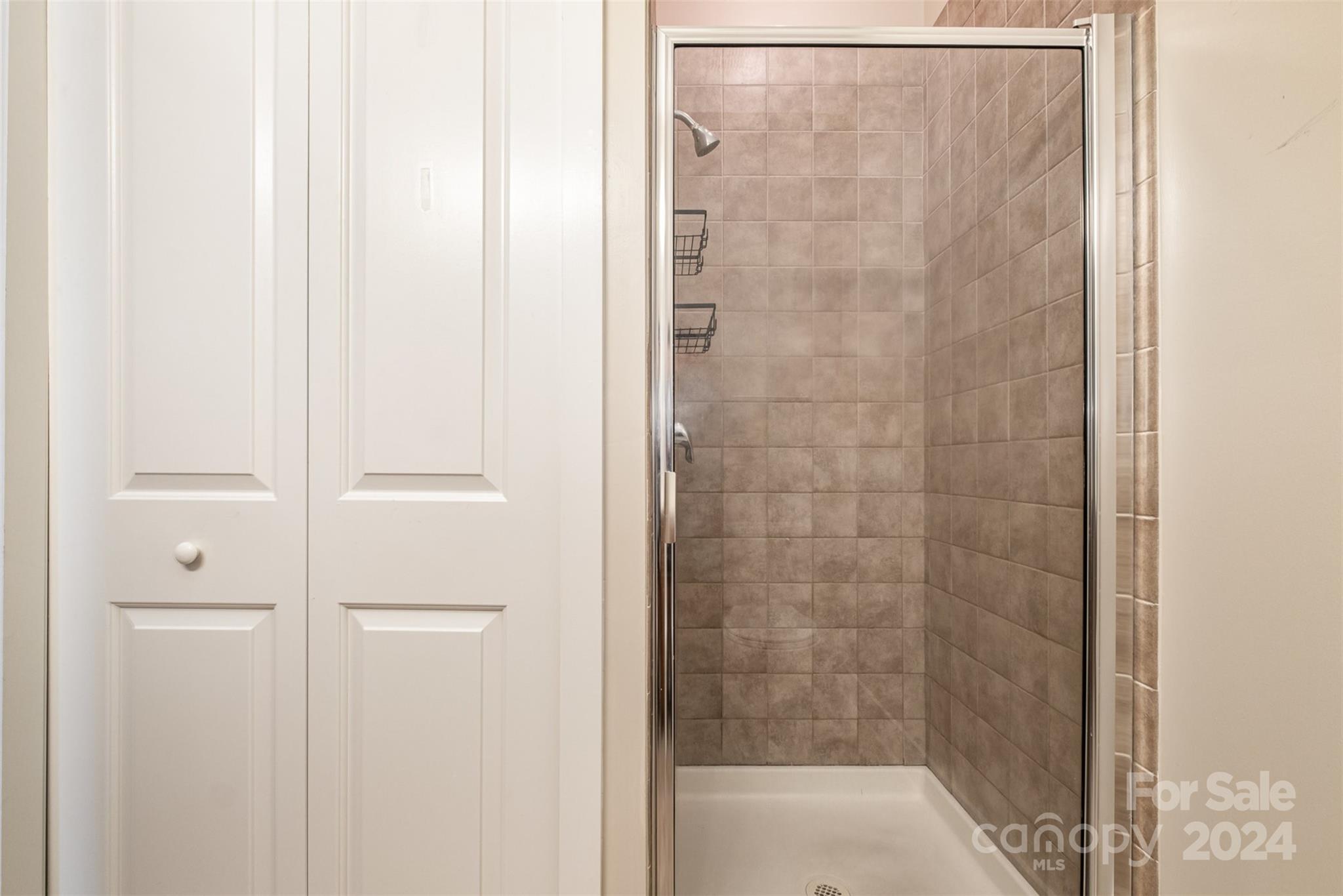 630 Calvert Street Unit: 411