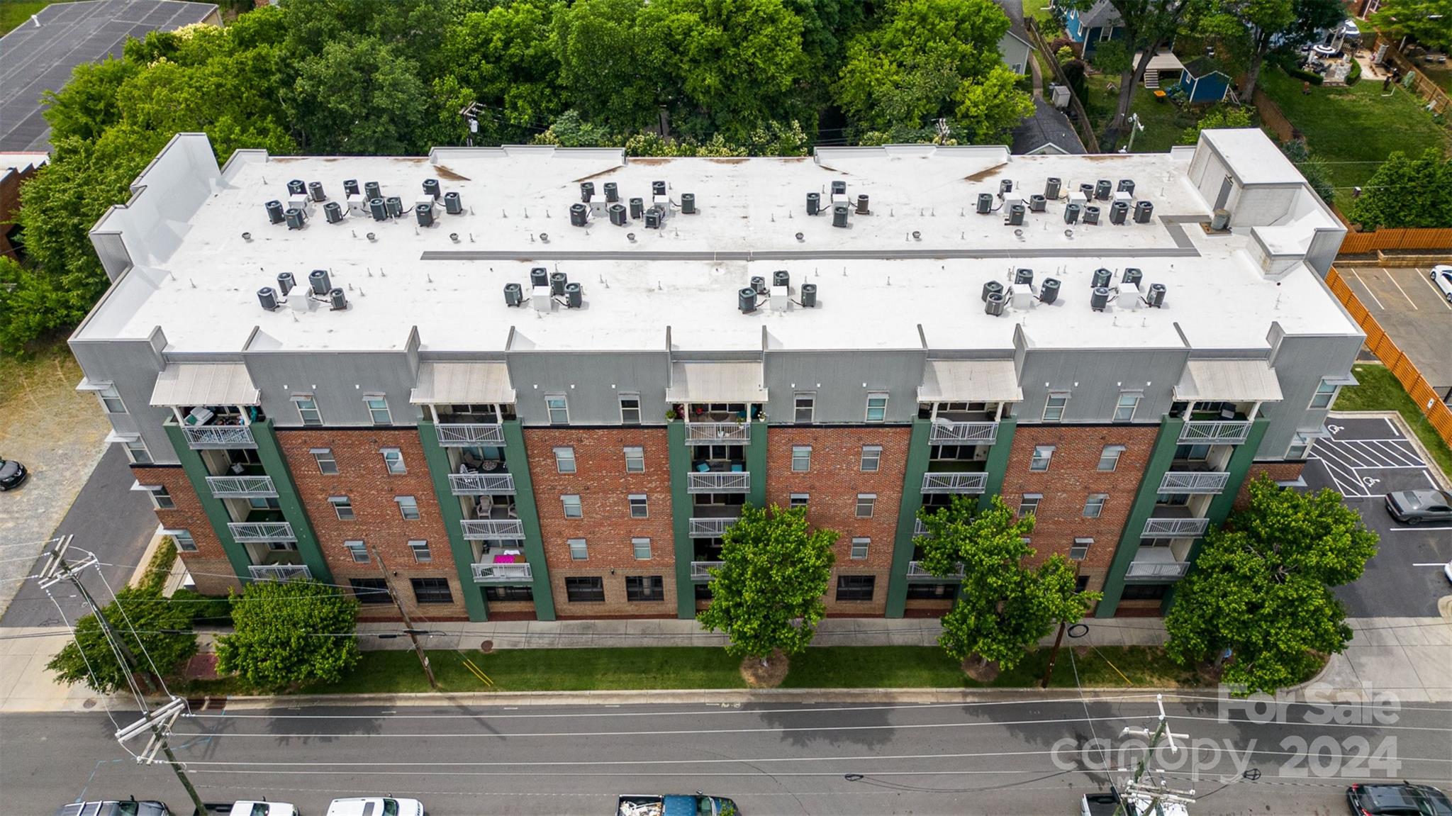 630 Calvert Street Unit: 411