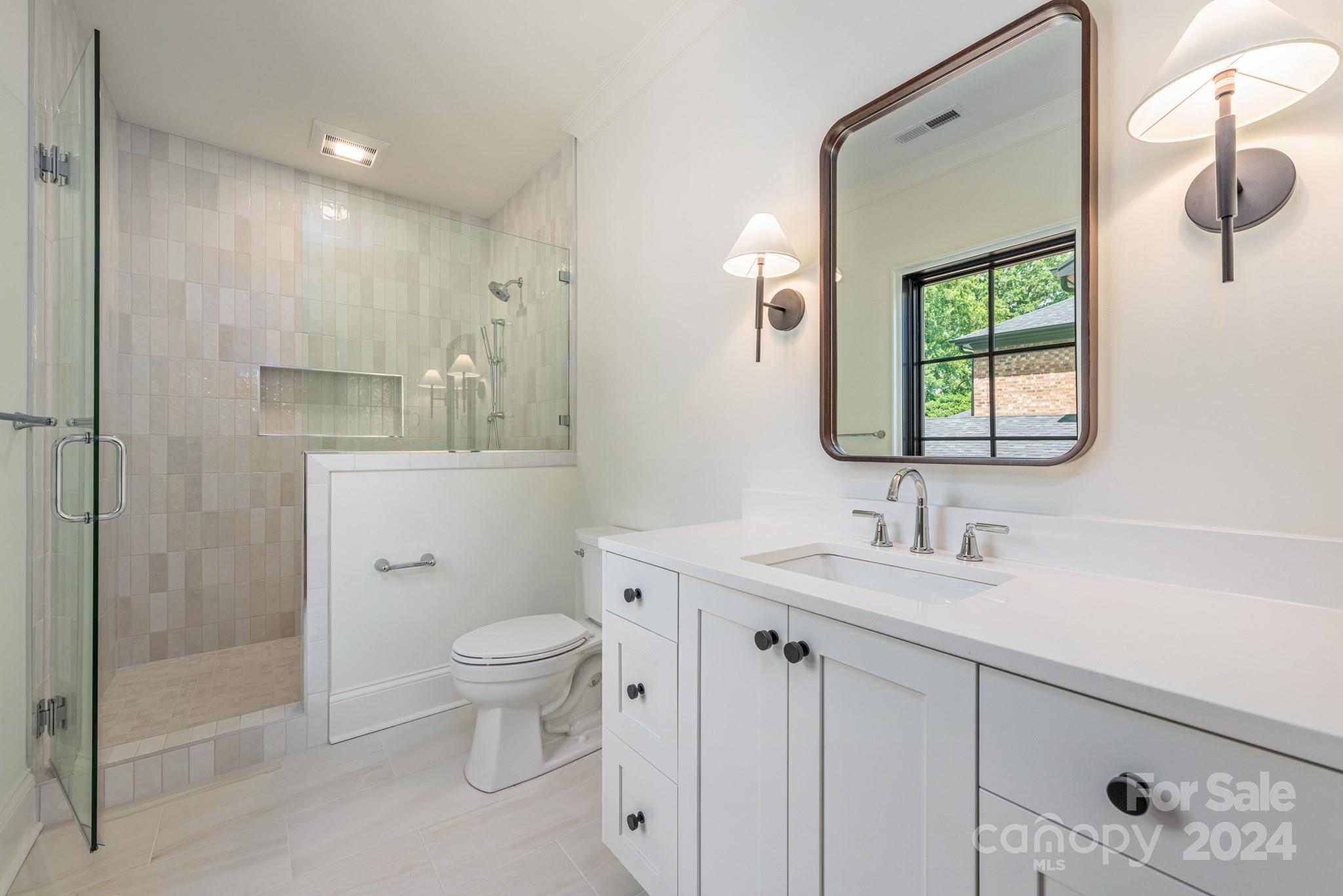 147 S Canterbury Road