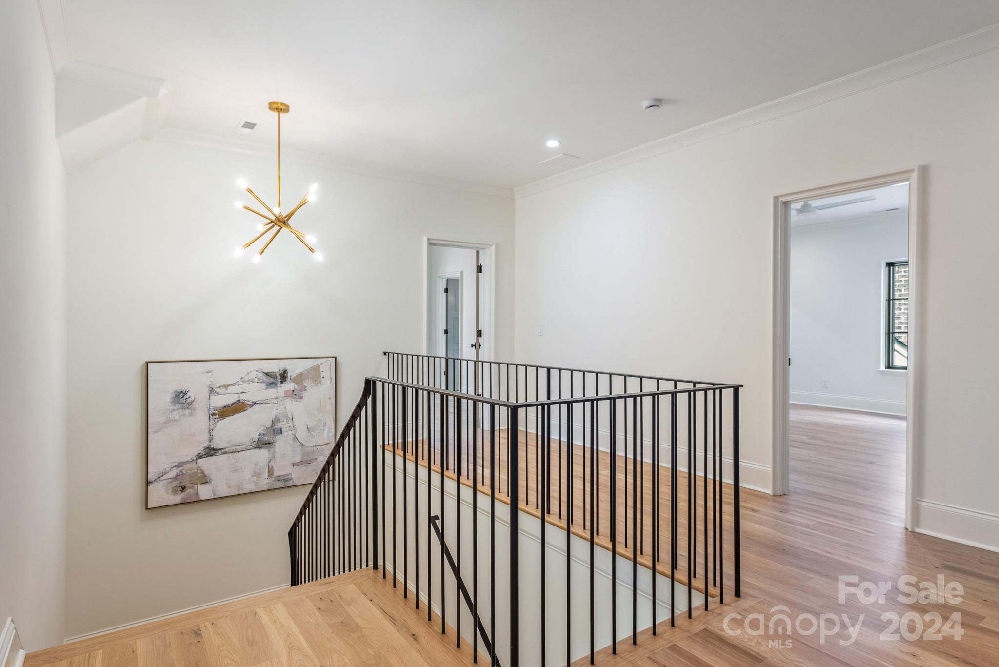 147 S Canterbury Road