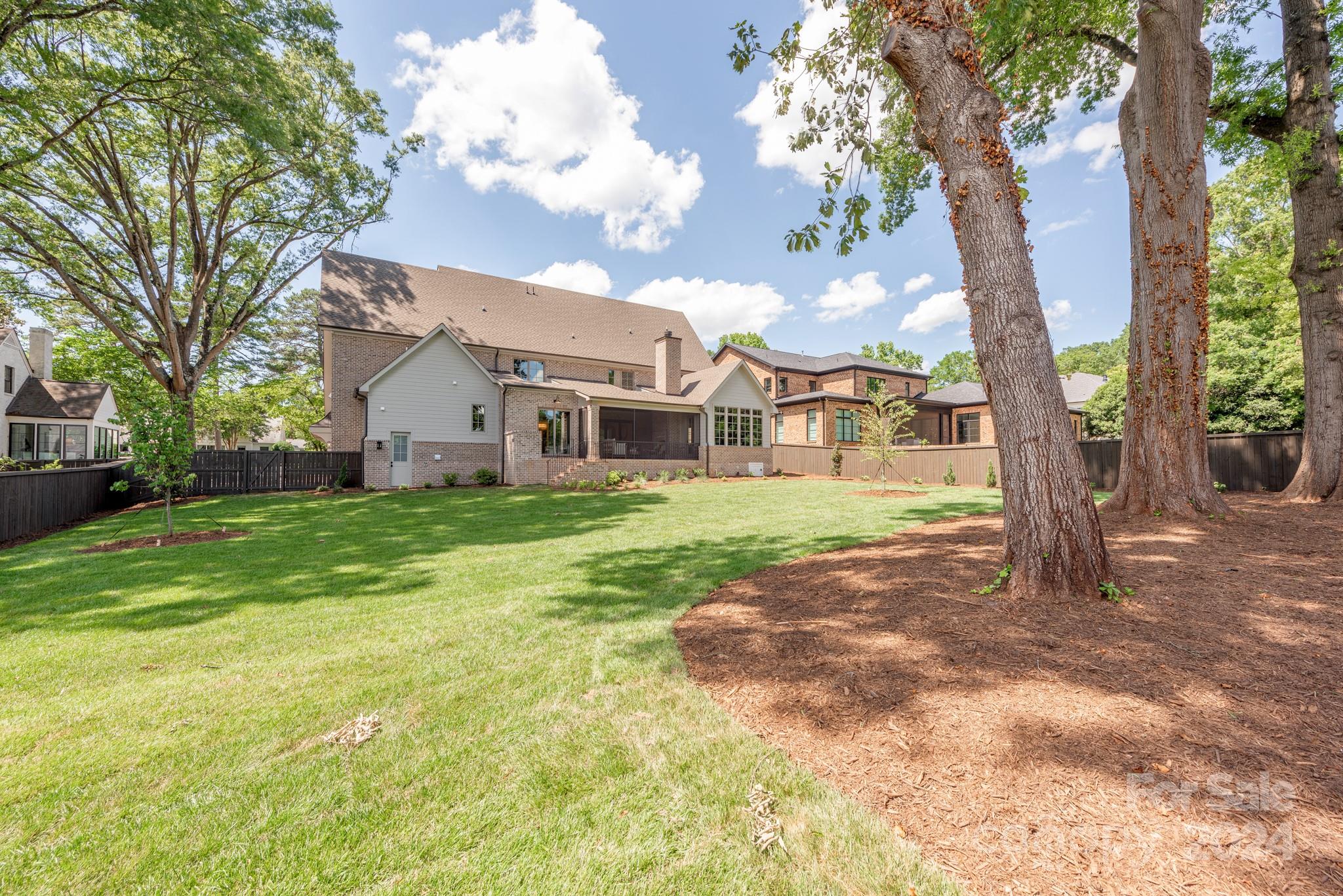147 S Canterbury Road