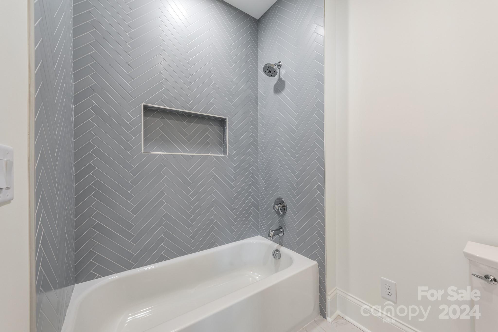 147 S Canterbury Road
