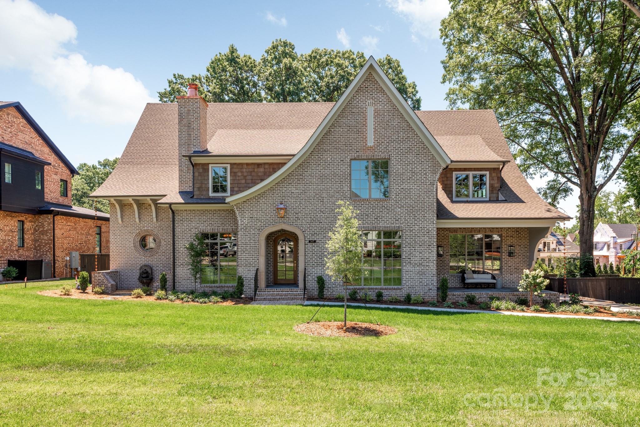 147 S Canterbury Road