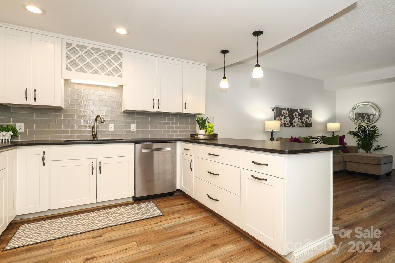 1300 Reece Road Unit: G11