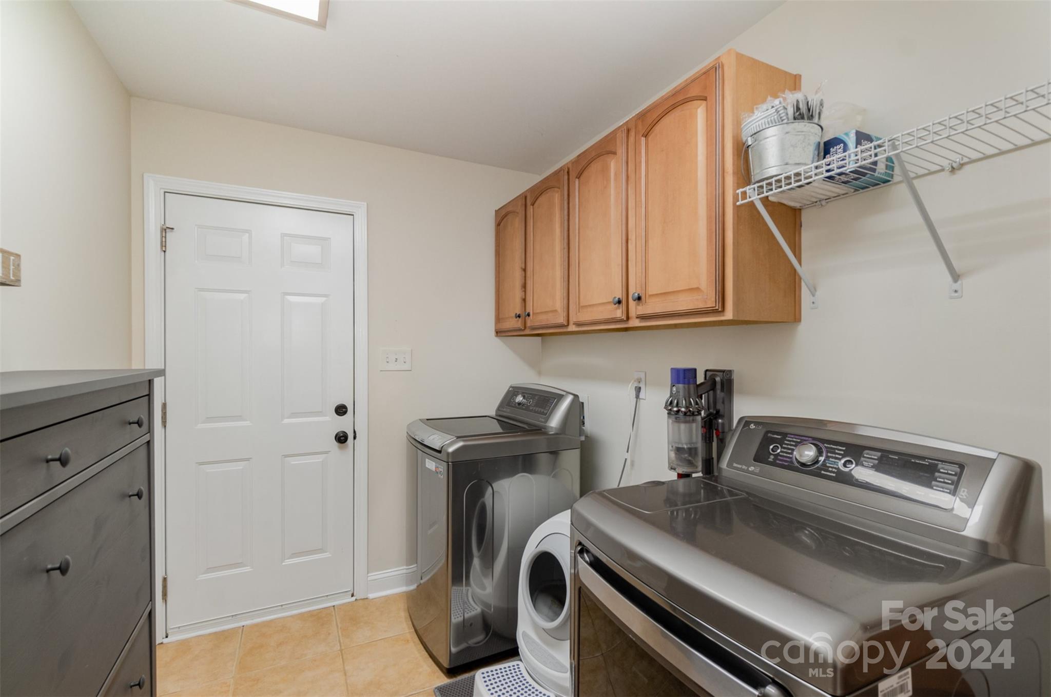 5339 Jeff Yates Street SW