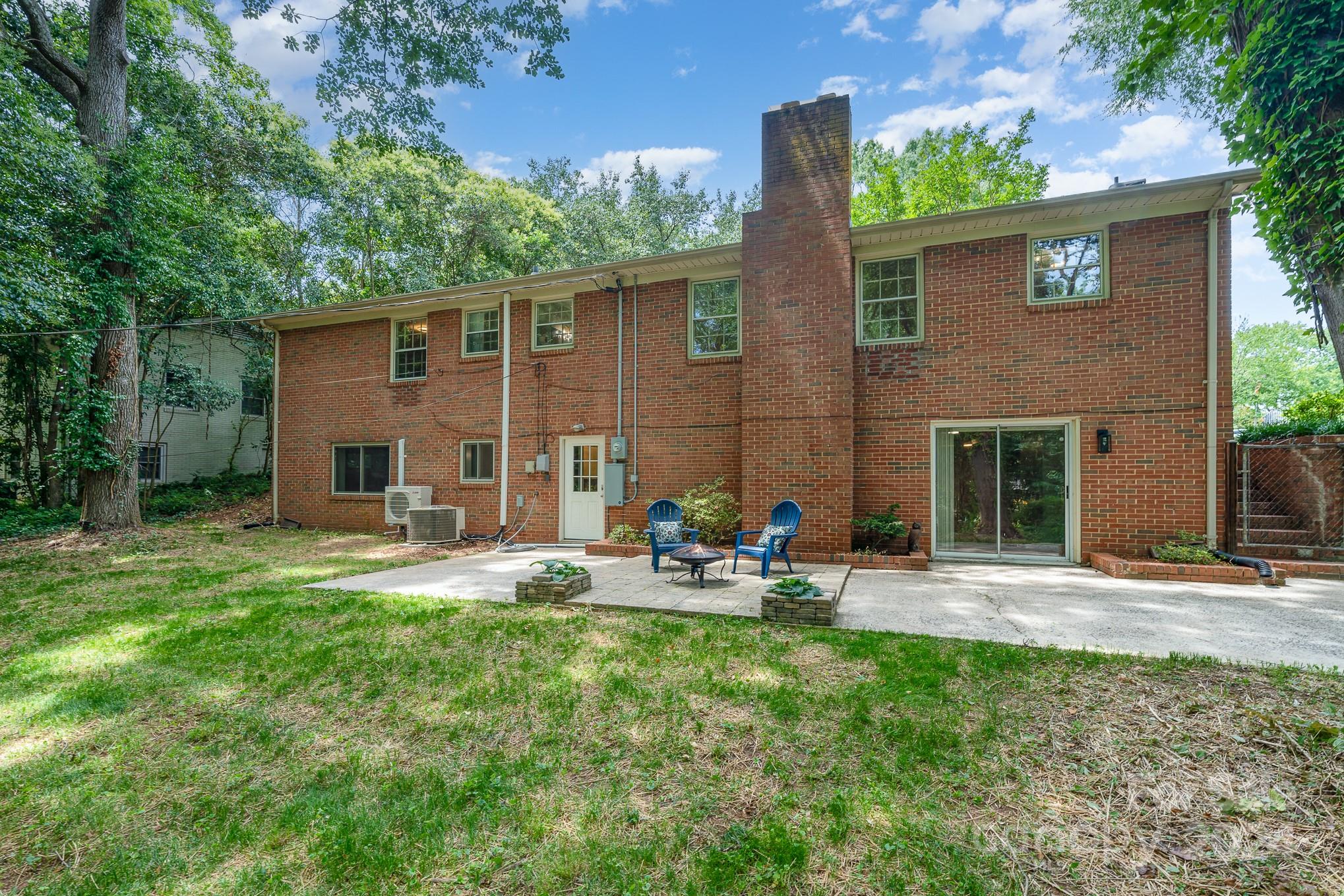 4926 Zephyr Lane