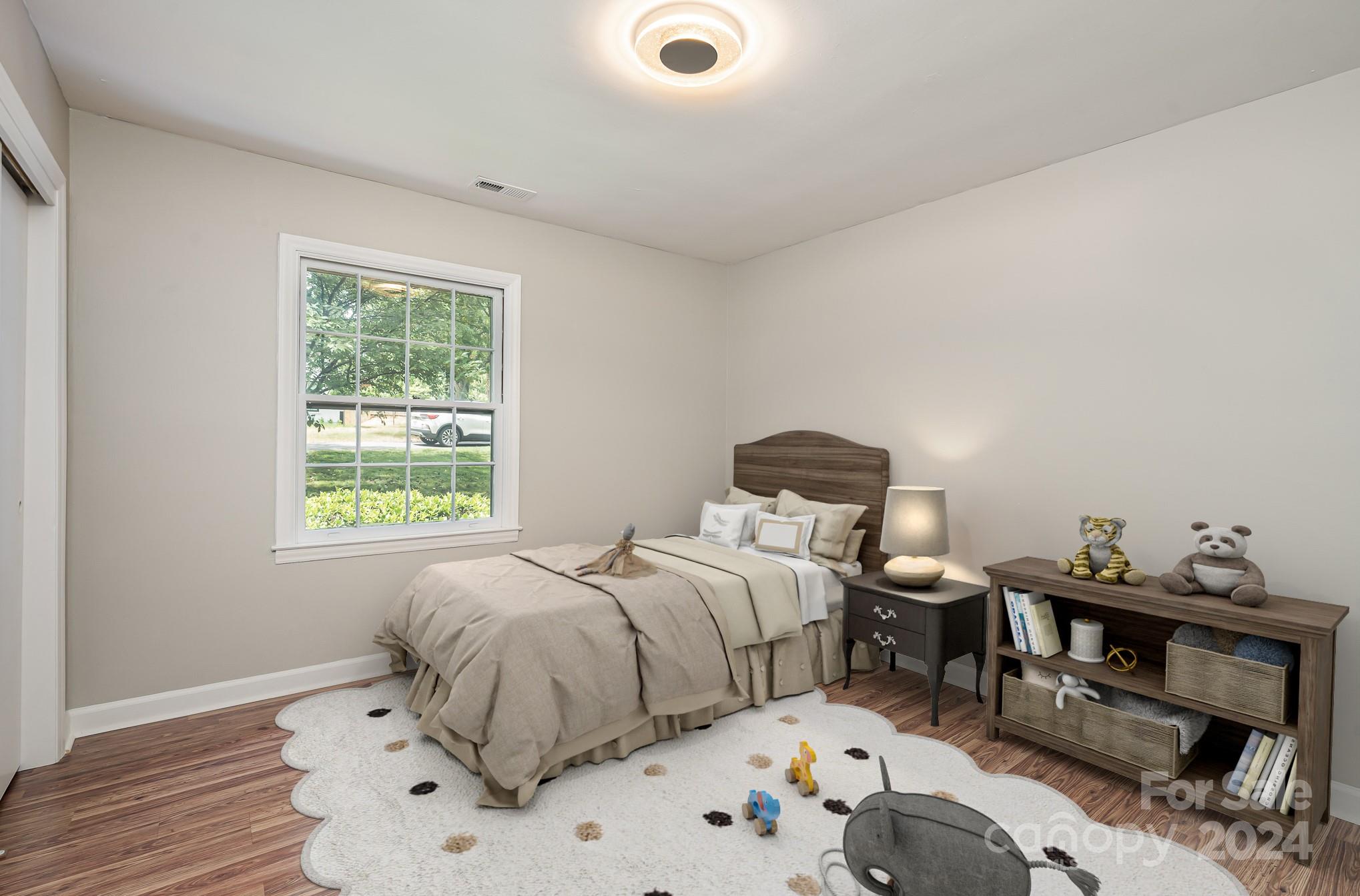 4926 Zephyr Lane