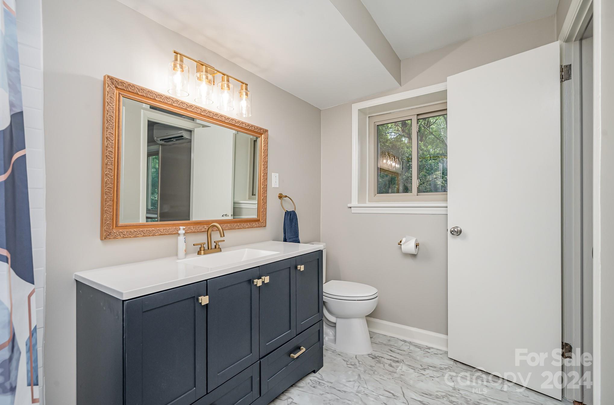 4926 Zephyr Lane