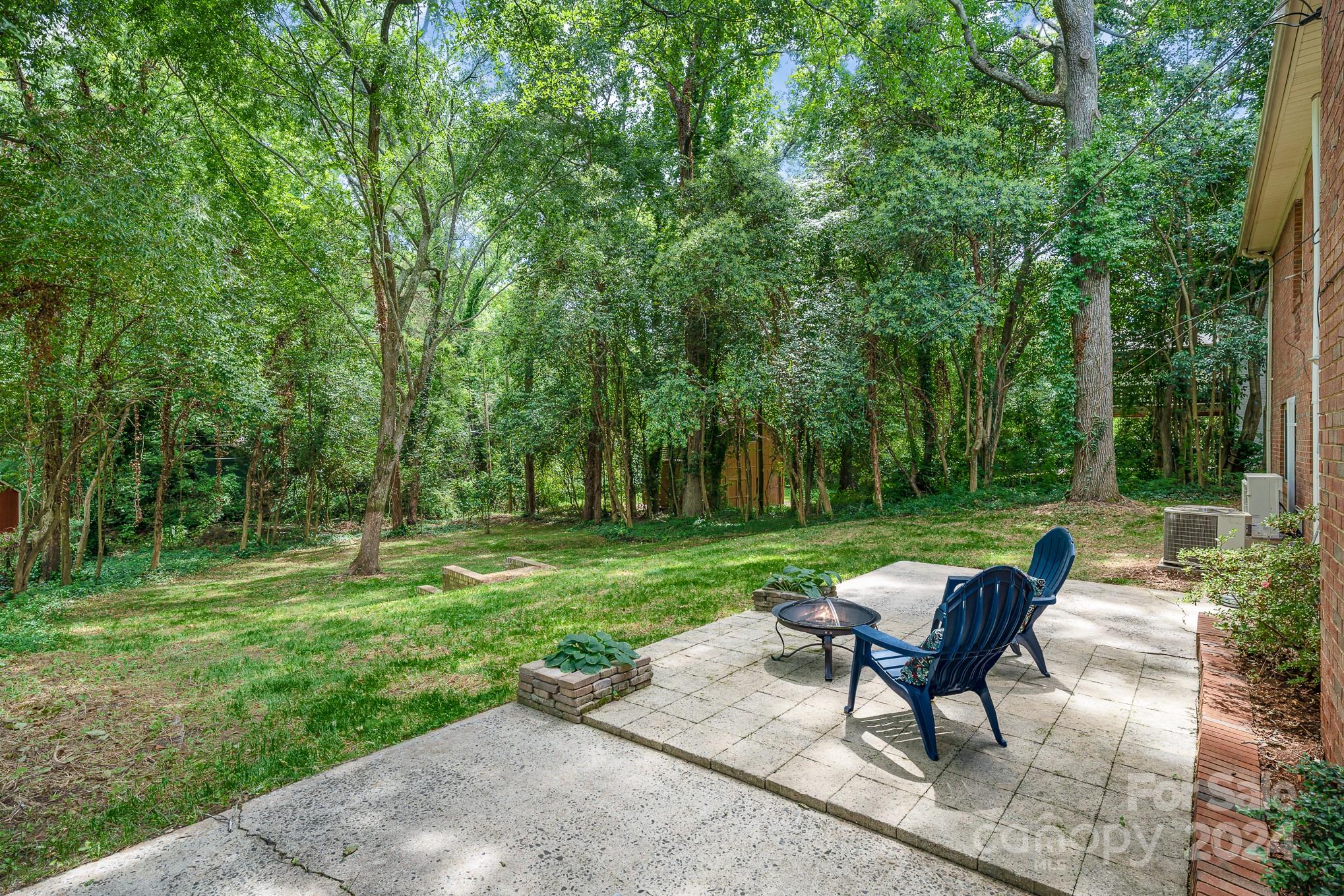 4926 Zephyr Lane