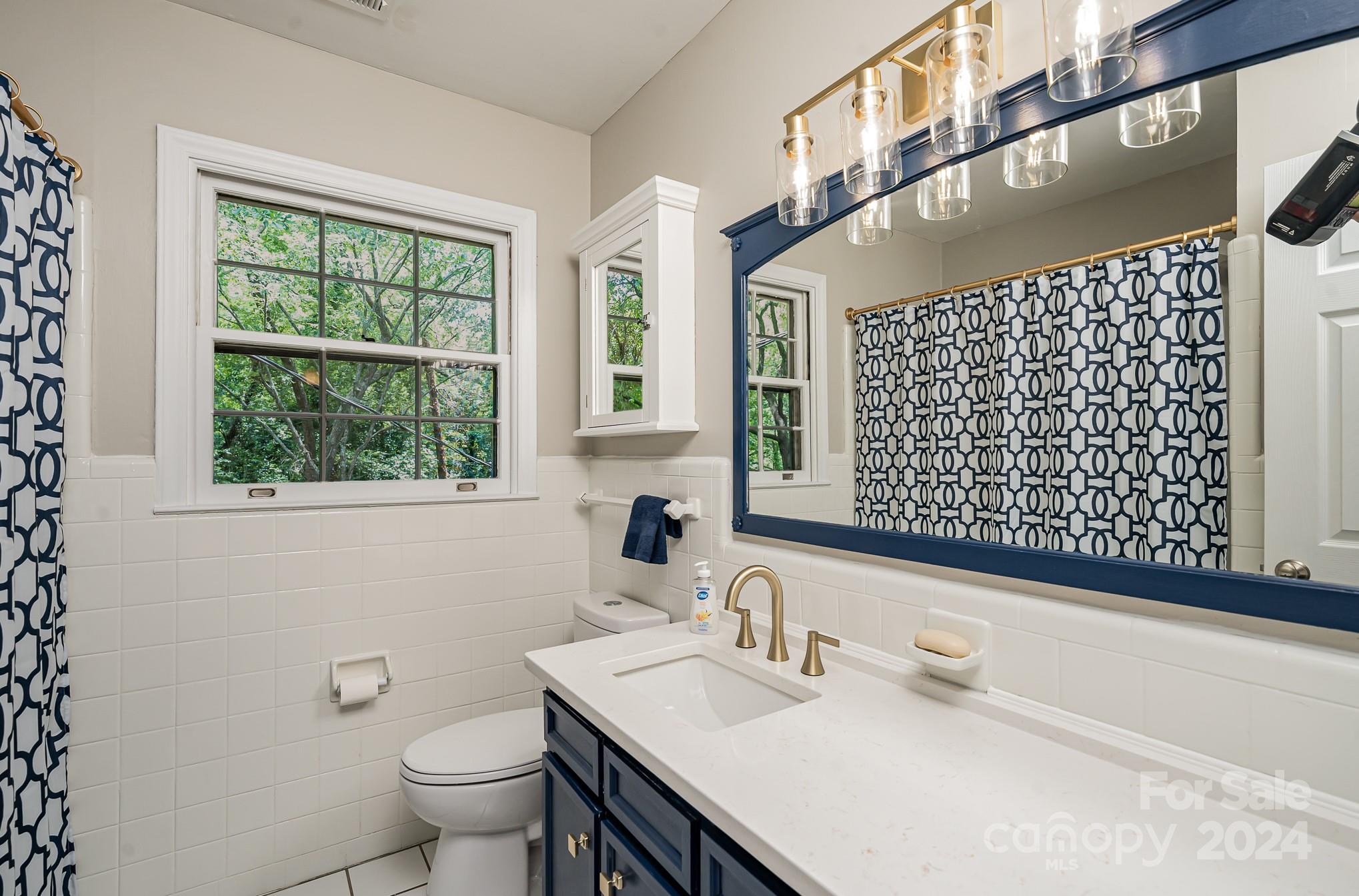 4926 Zephyr Lane