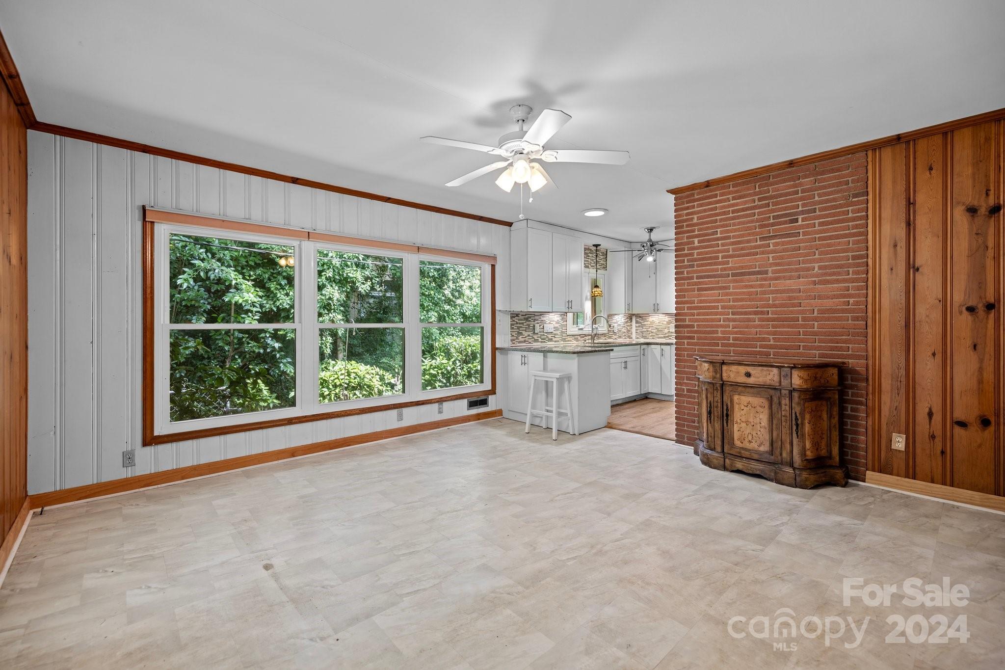 1339 Drexel Place