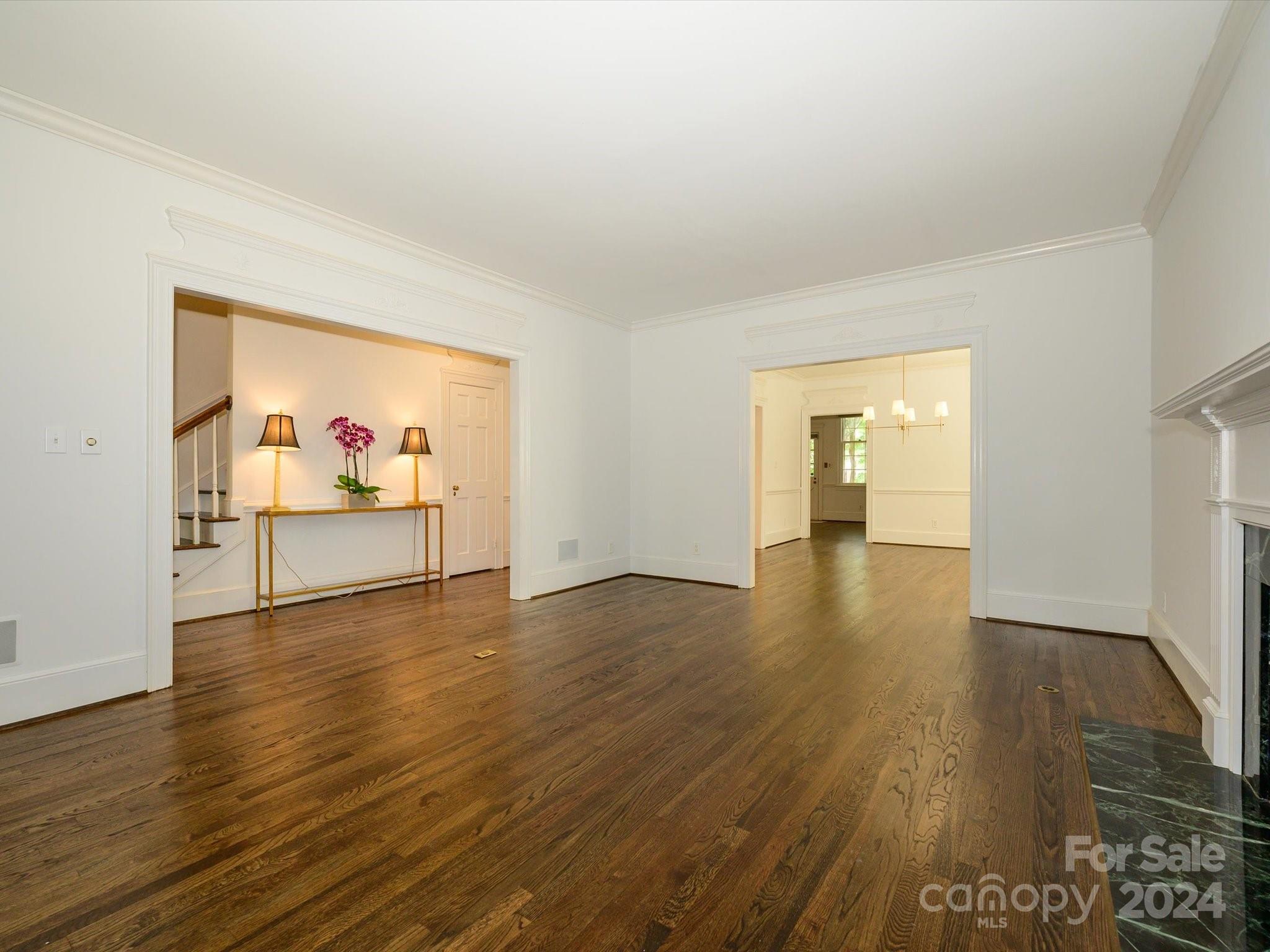 165 Perrin Place