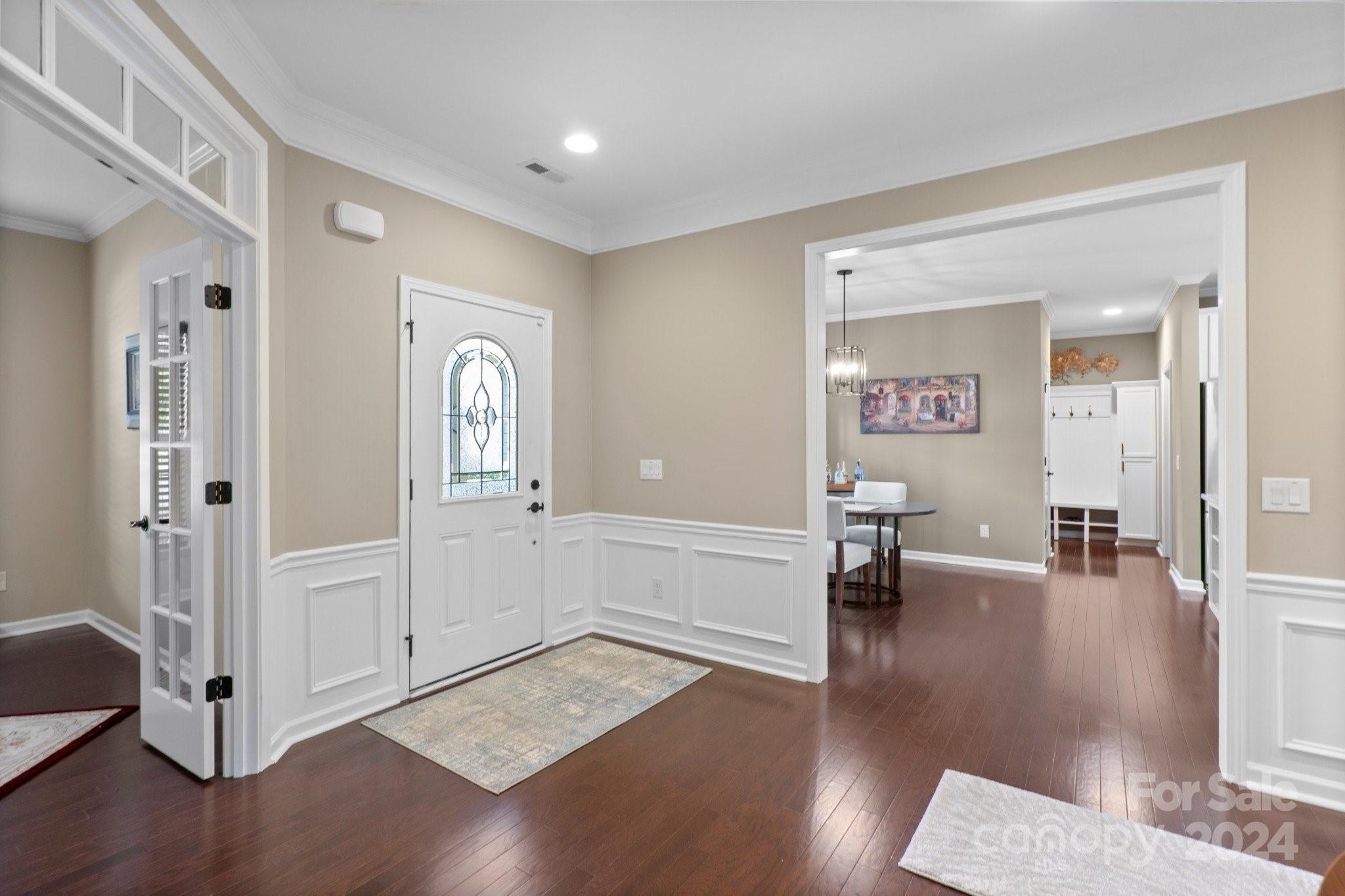 418 Bloom Street