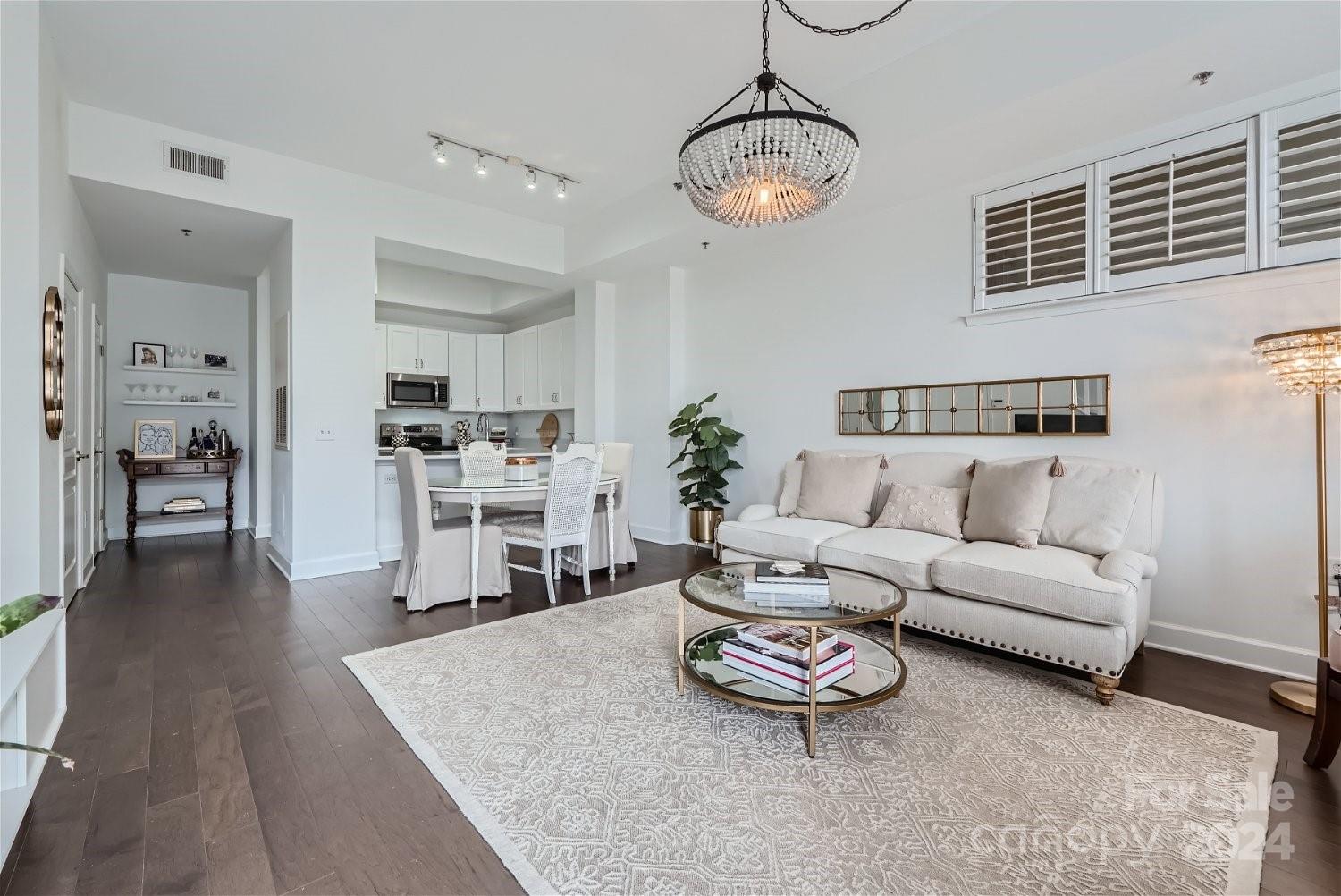 1320 Fillmore Avenue Unit: 143