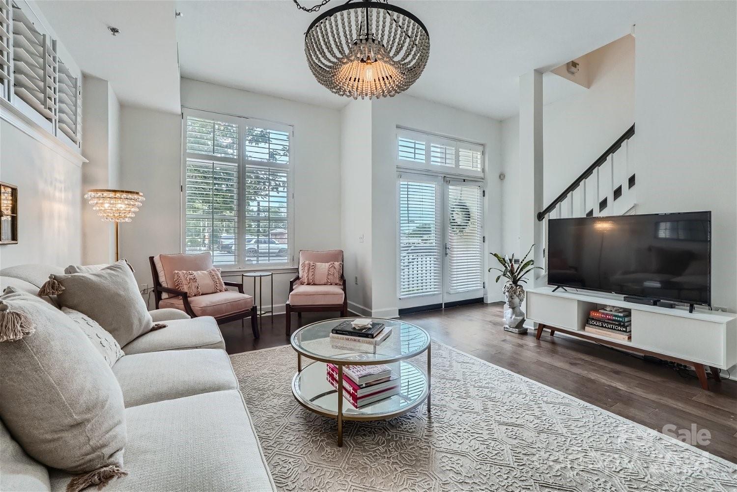 1320 Fillmore Avenue Unit: 143