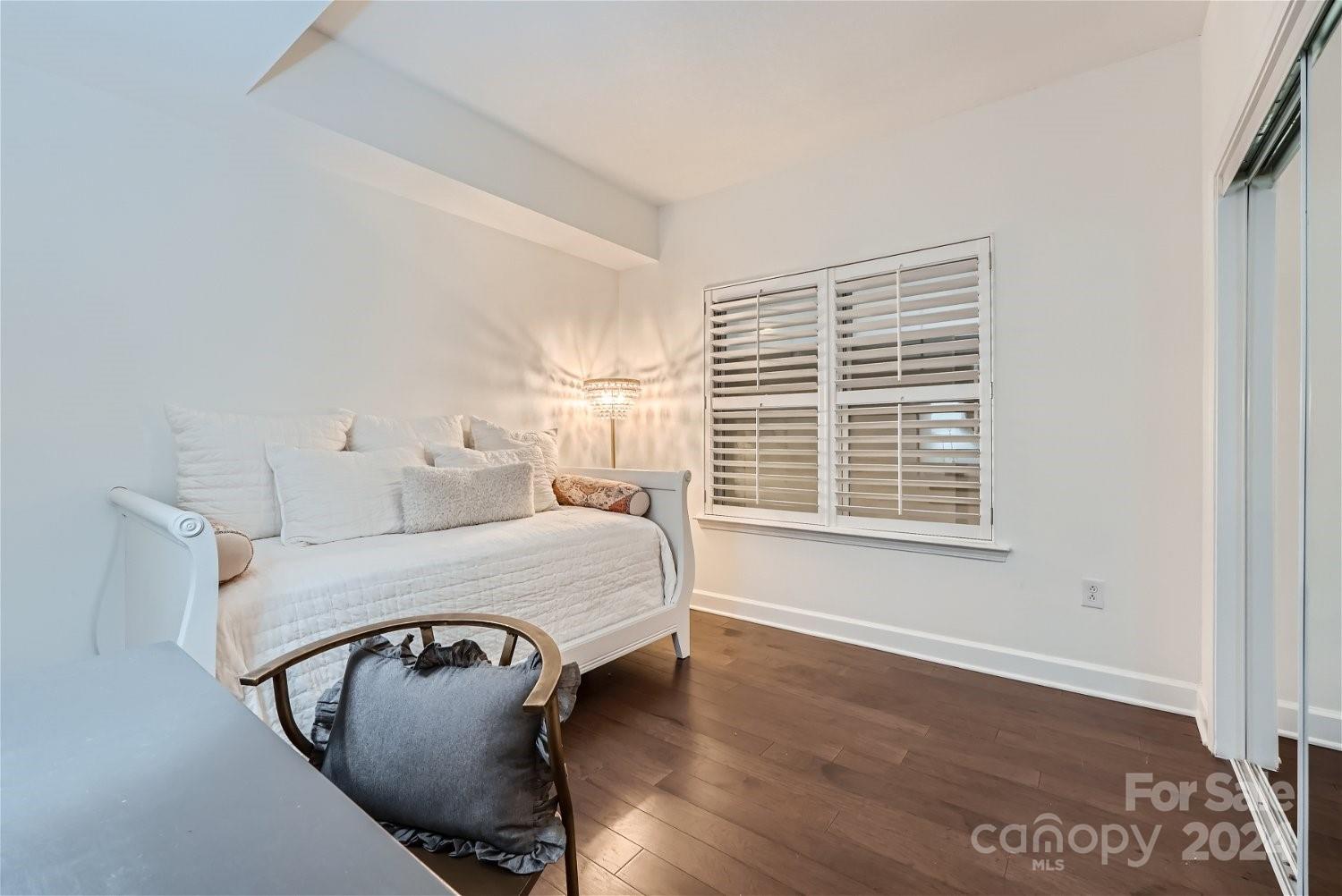 1320 Fillmore Avenue Unit: 143