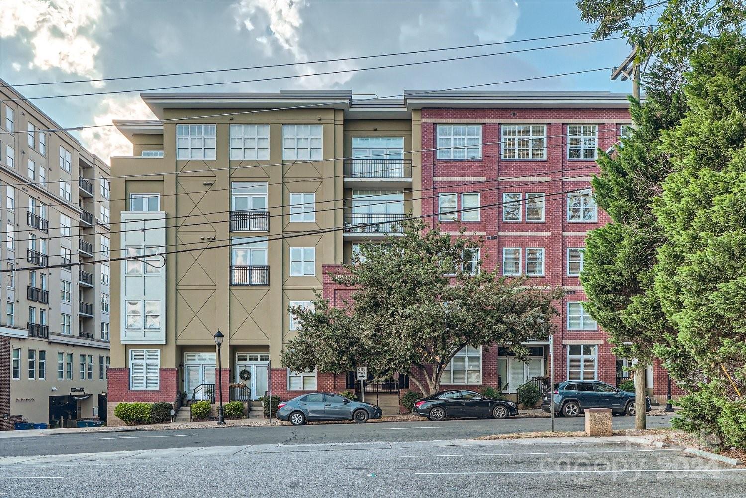 1320 Fillmore Avenue Unit: 143