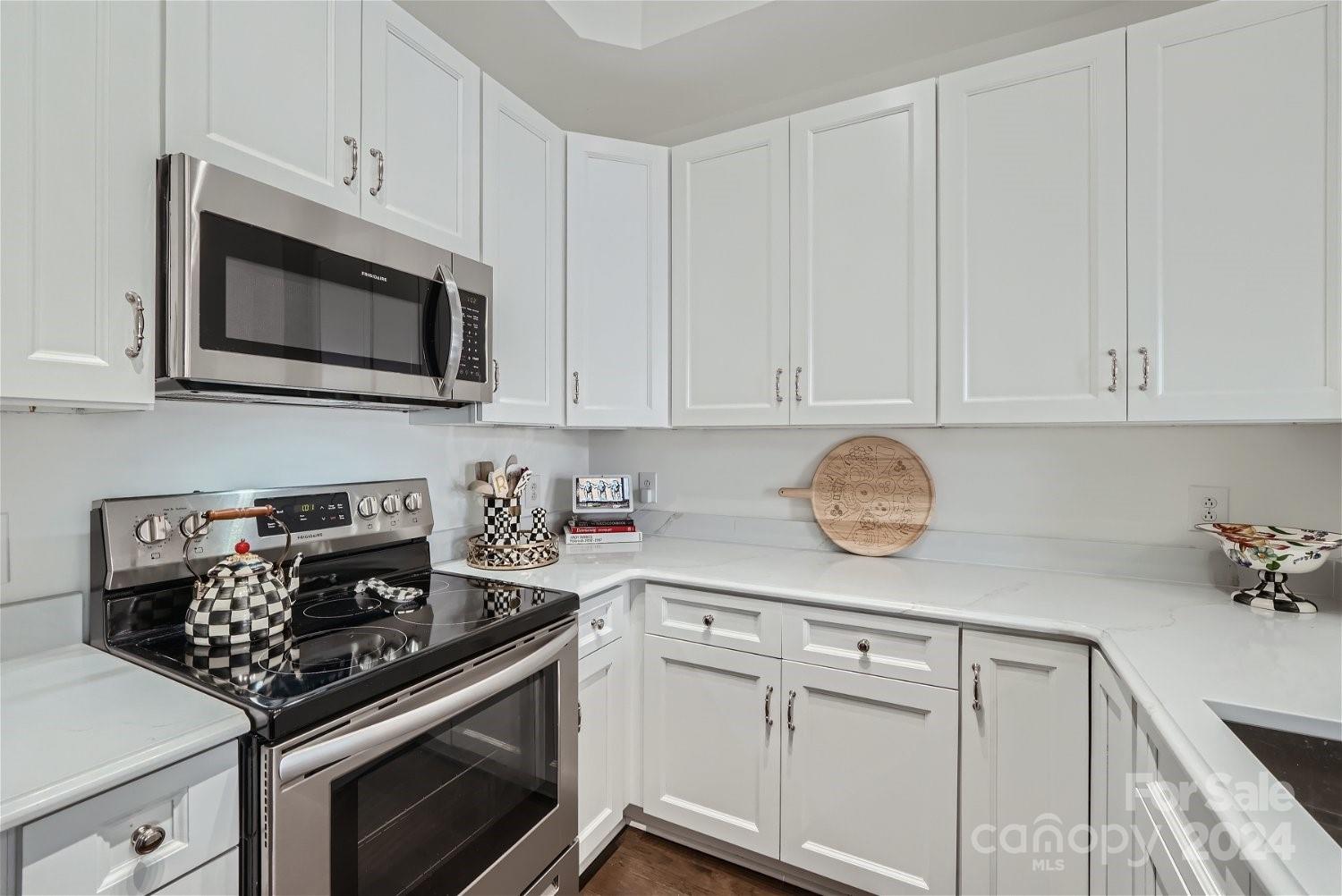 1320 Fillmore Avenue Unit: 143