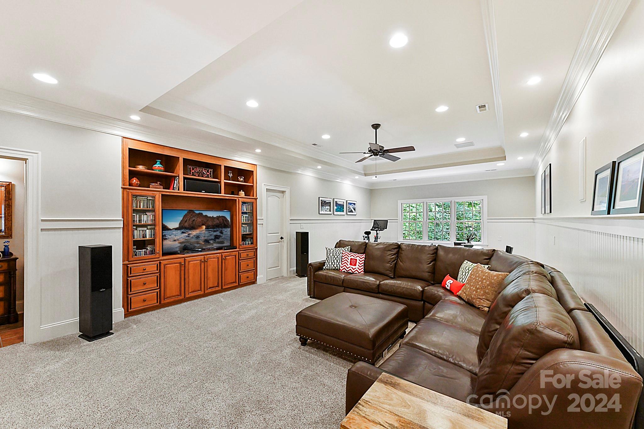 717 BEAUHAVEN Lane